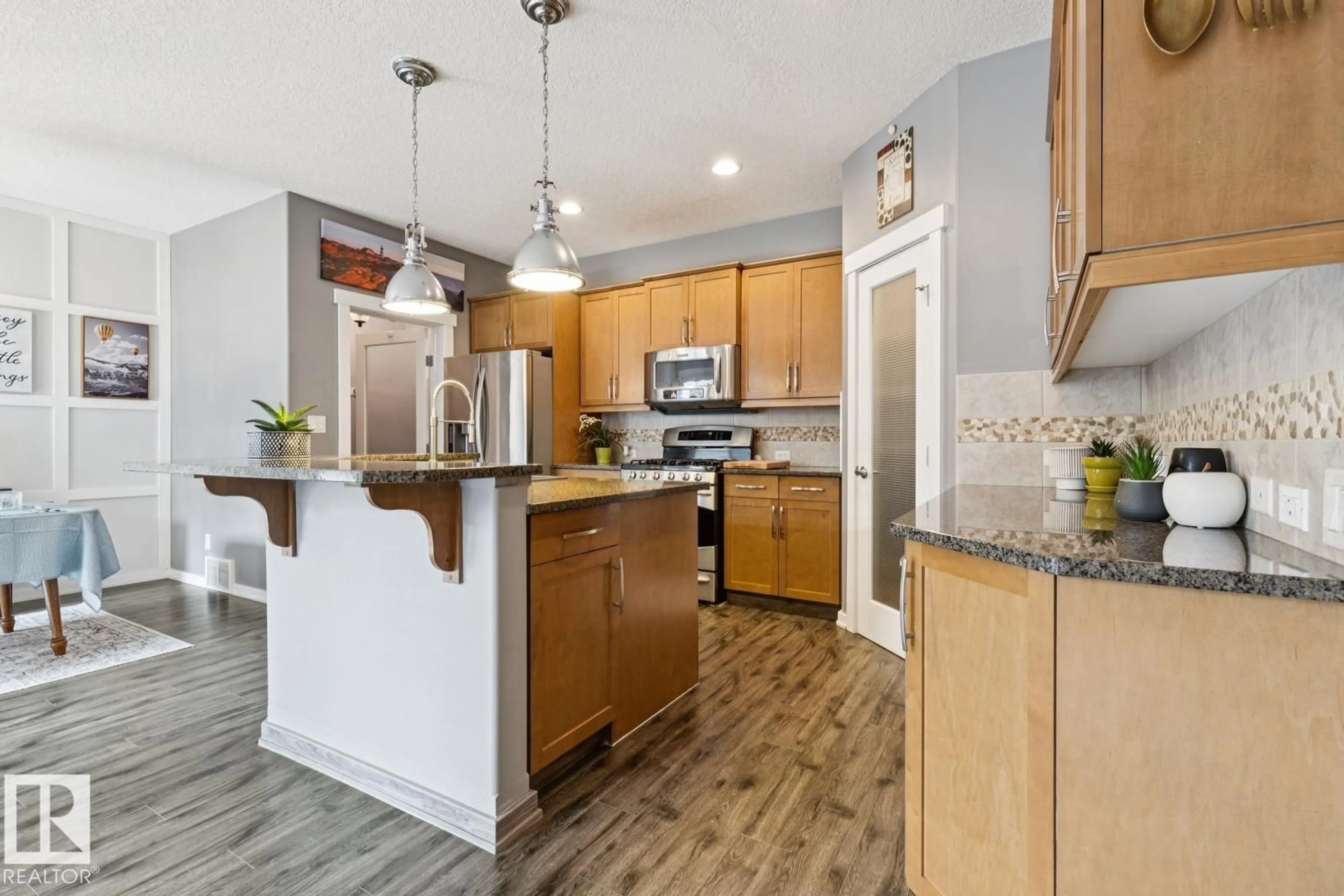 Open concept kitchen, unknown for 2016 125 ST, Edmonton Alberta T6W0A4