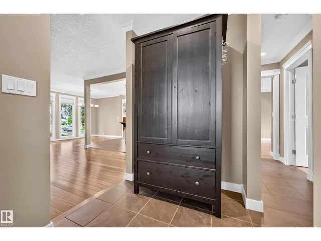 NW - 12819 45 ST, Edmonton 3