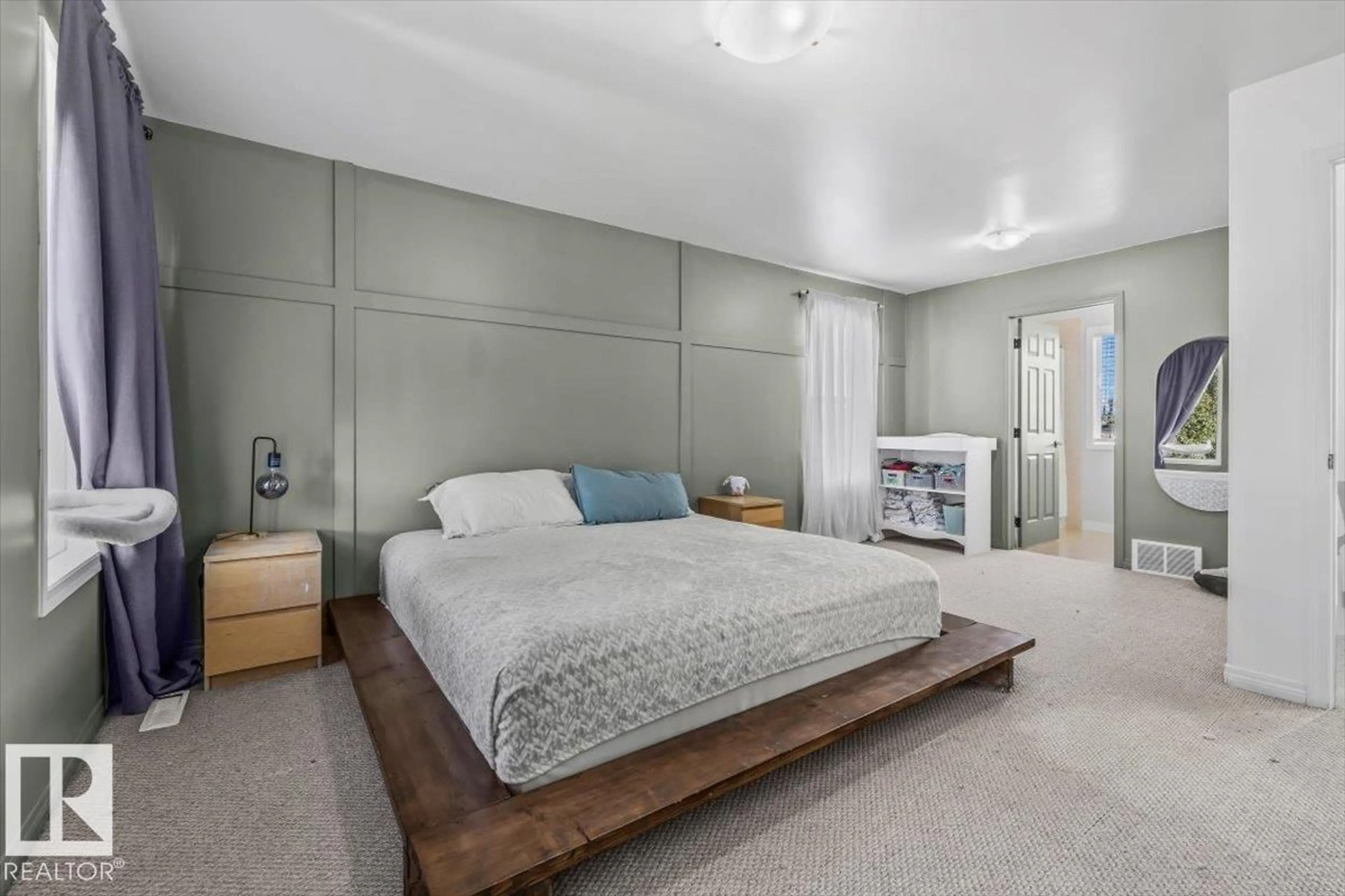 Bedroom with bed, unknown for 9722 87 ST, Morinville Alberta T8R1V2