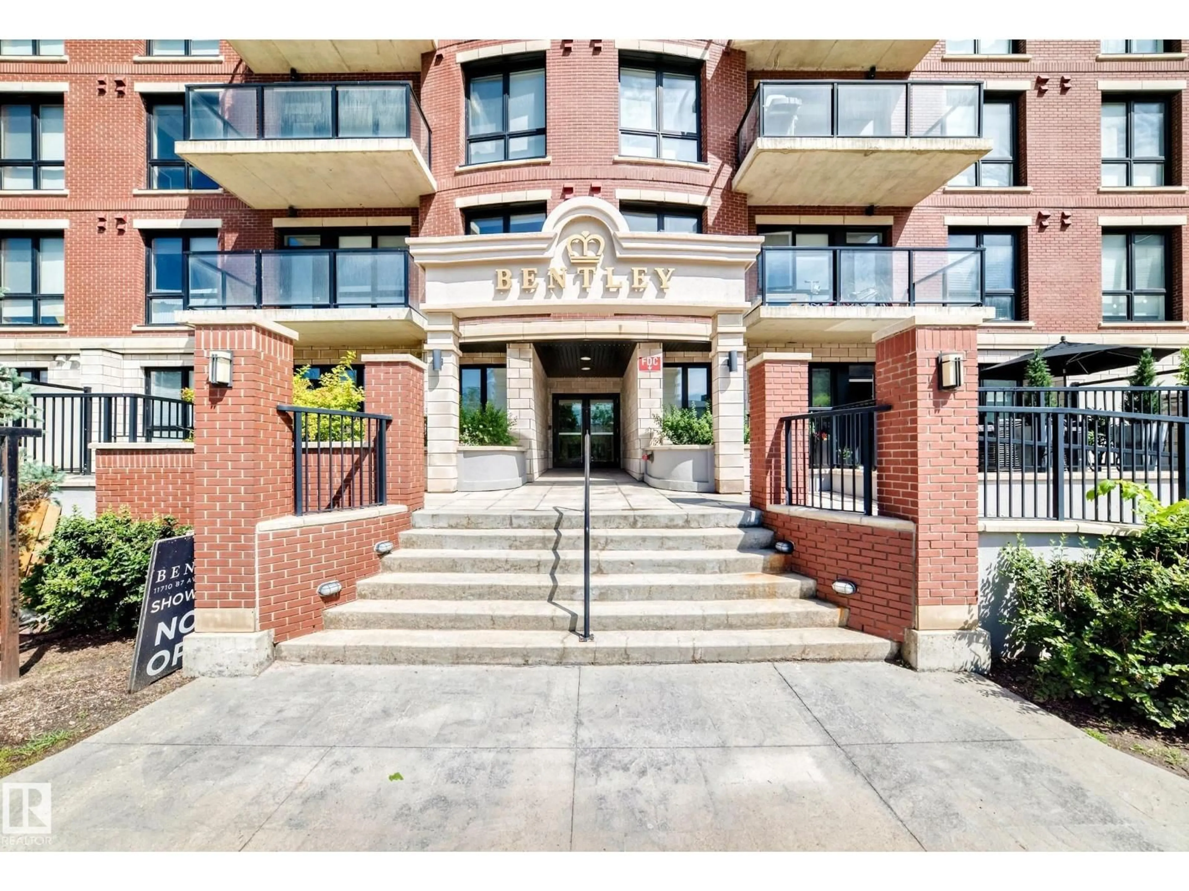 Unknown for #103 - 11710 87 AV, Edmonton Alberta T6G0Y3