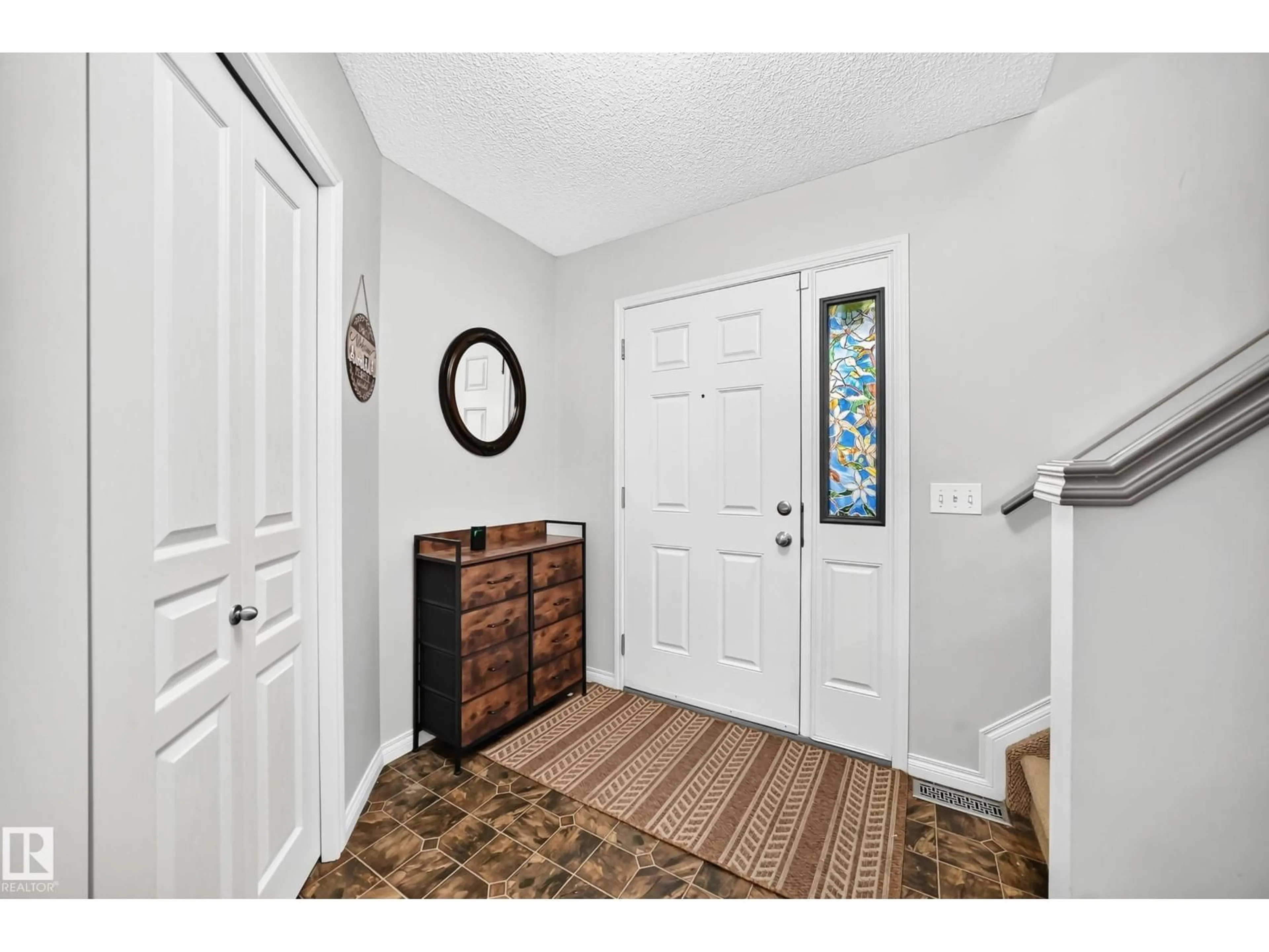 Indoor entryway for 8507 179 AV, Edmonton Alberta T5Z0C1