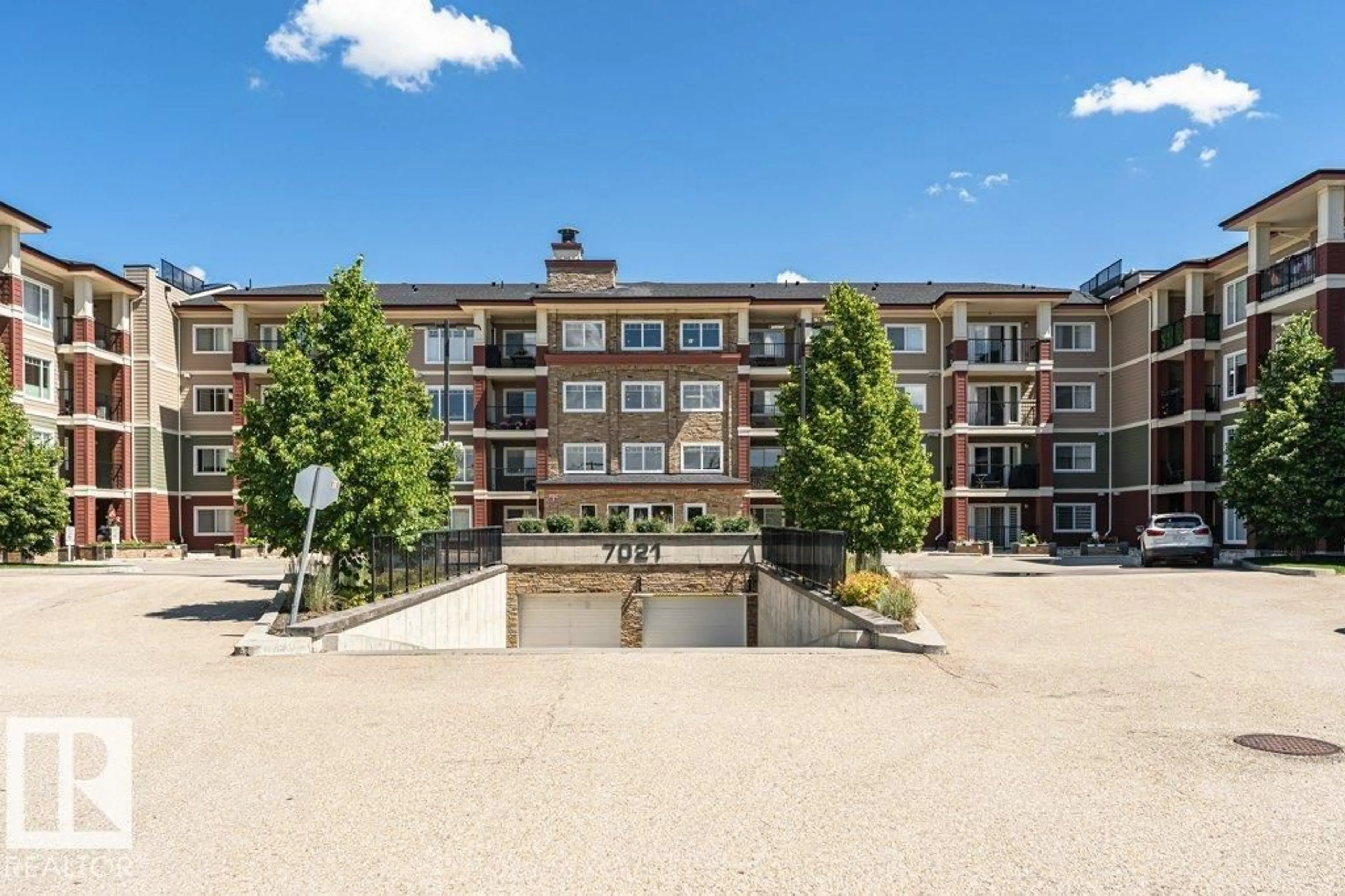 Patio, building for #207 - 7021 SOUTH TERWILLEGAR DR, Edmonton Alberta T6R0W5