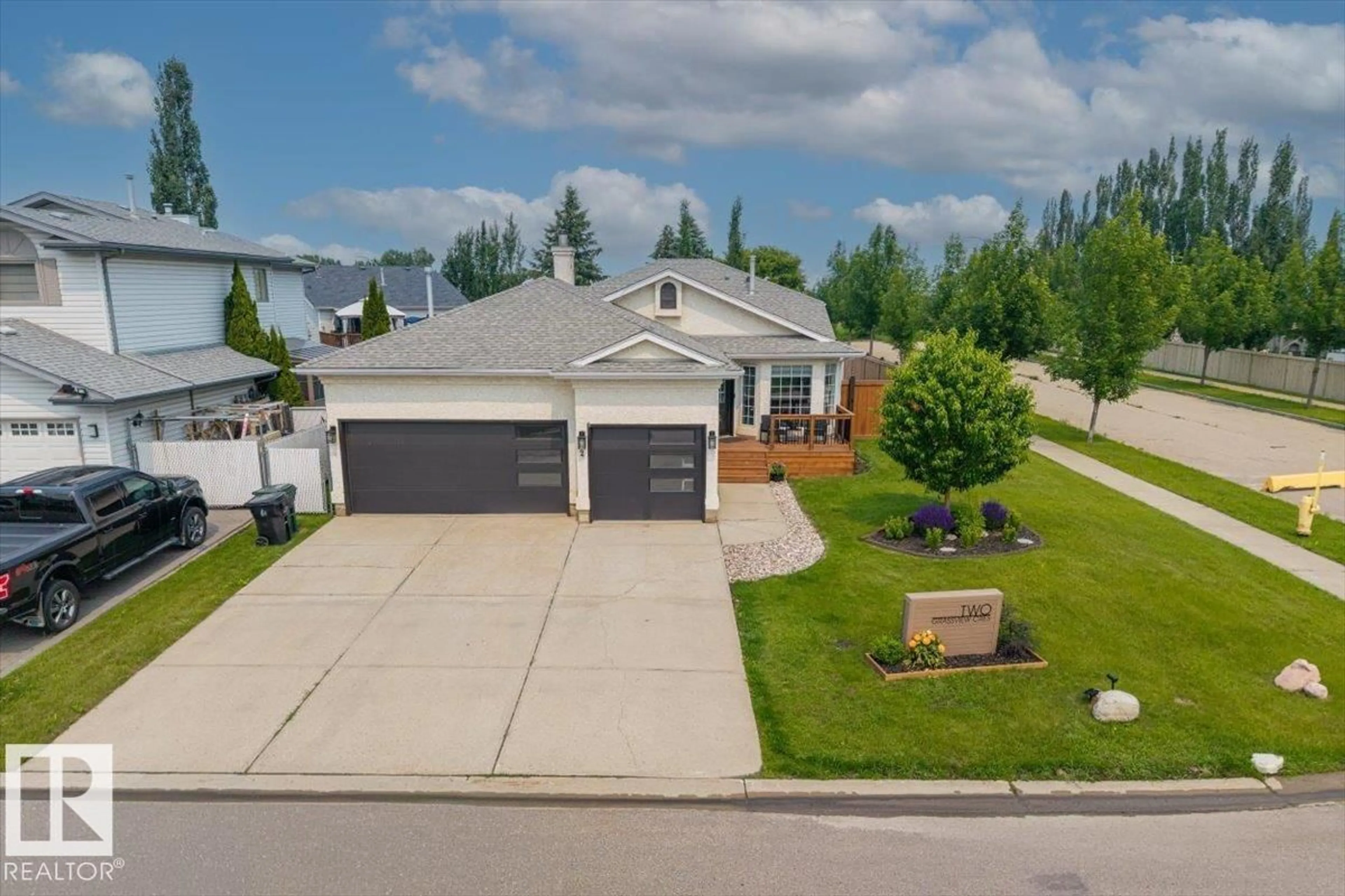 A pic from outside/outdoor area/front of a property/back of a property/a pic from drone, street for 2 GRASSVIEW CR, Spruce Grove Alberta T7X3H3