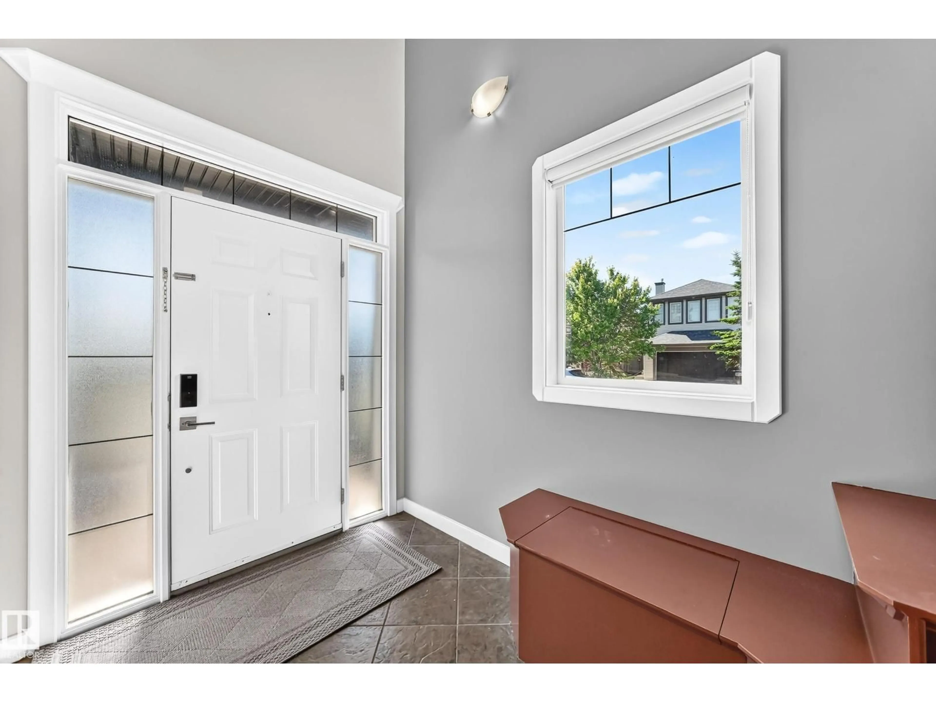Indoor entryway for 2984 MCPHADDEN WY, Edmonton Alberta T6W1P8