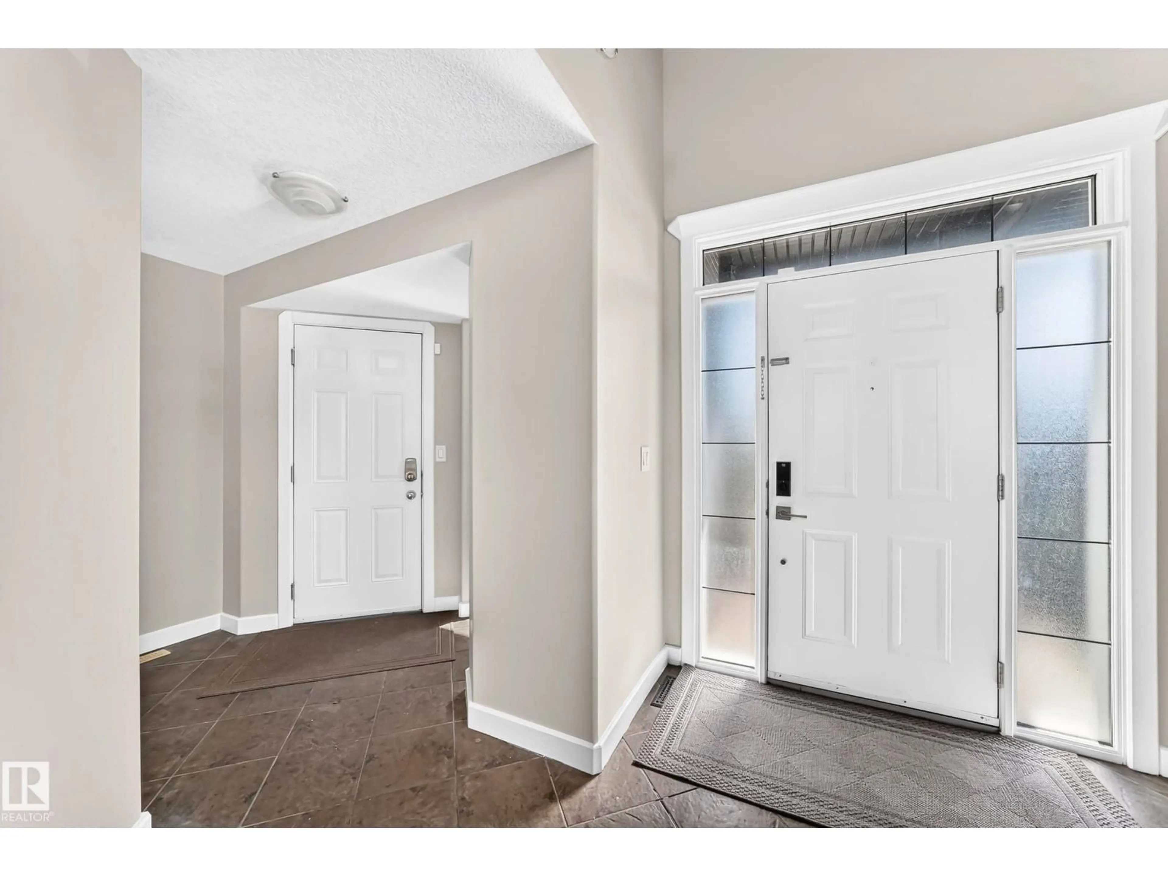 Indoor entryway for 2984 MCPHADDEN WY, Edmonton Alberta T6W1P8