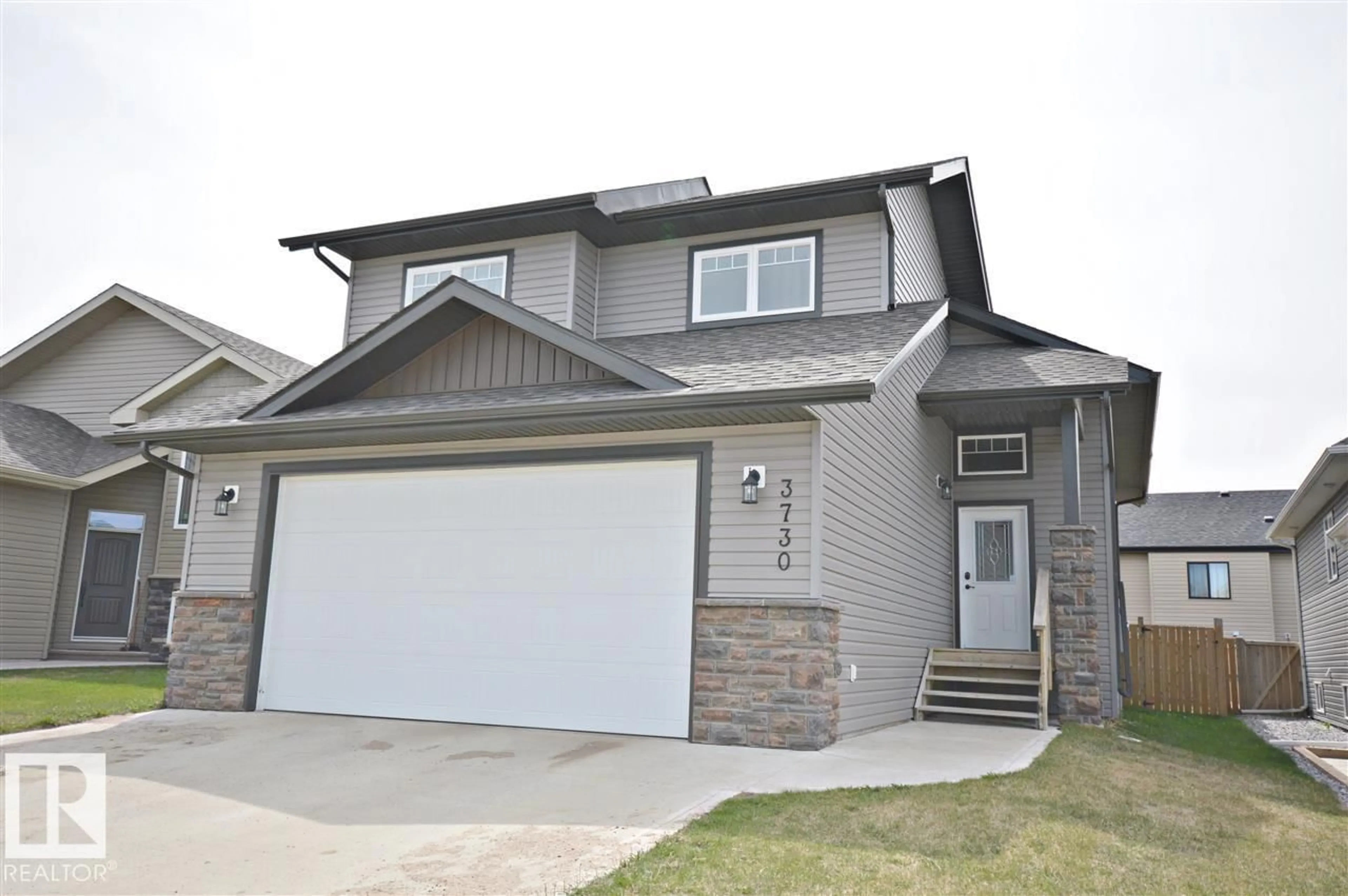 Home with vinyl exterior material, street for 3730 BEAU VISTA BV, Bonnyville Town Alberta T9N0A8