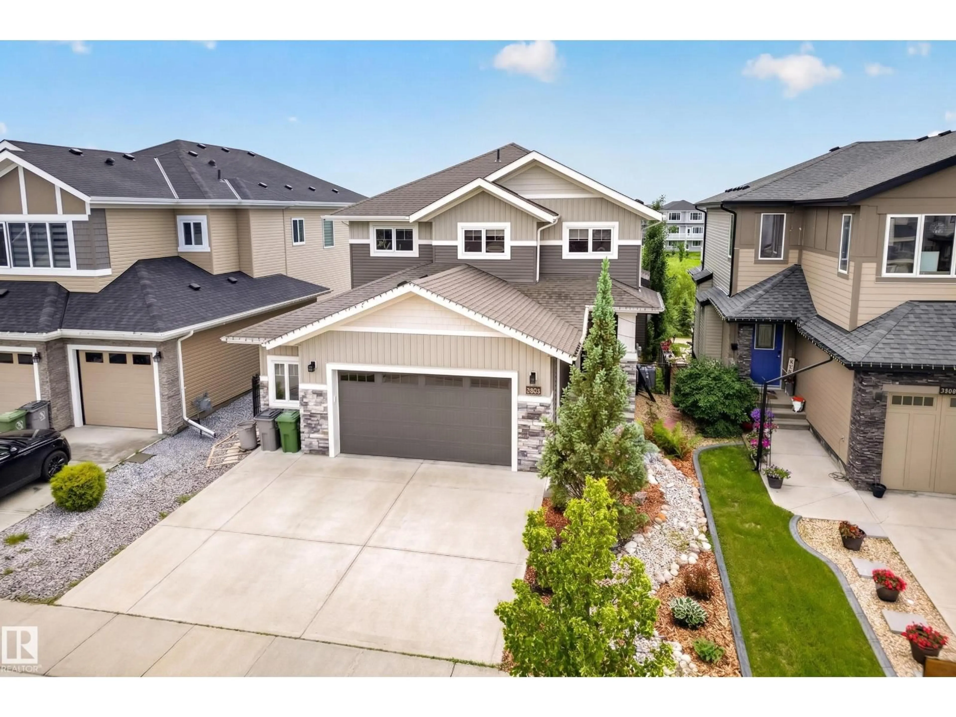 A pic from outside/outdoor area/front of a property/back of a property/a pic from drone, street for 3803 48 AV, Beaumont Alberta T4X1C4