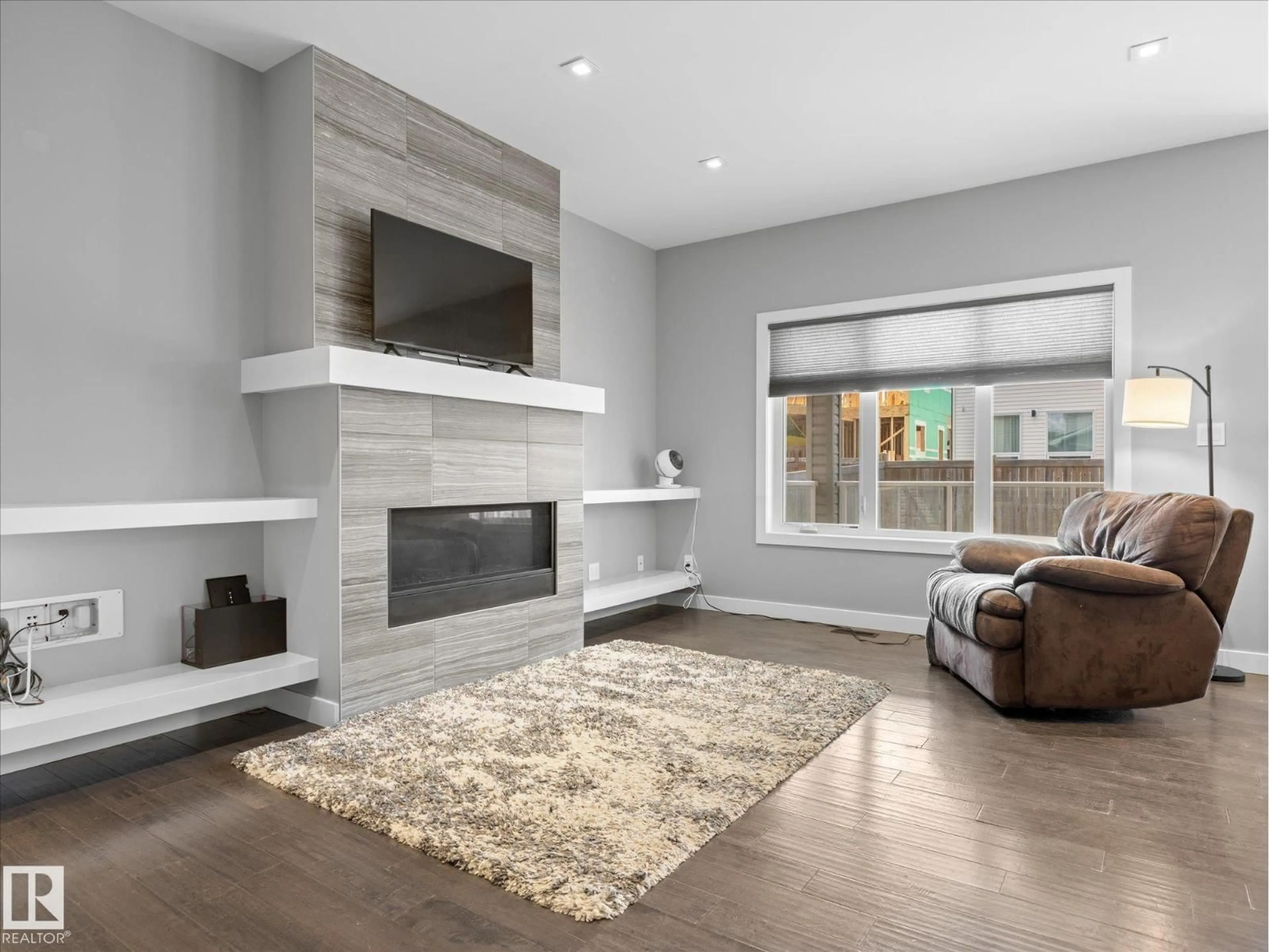 Living room with furniture, unknown for 31 DILLWORTH CR, Spruce Grove Alberta T7Y1C1