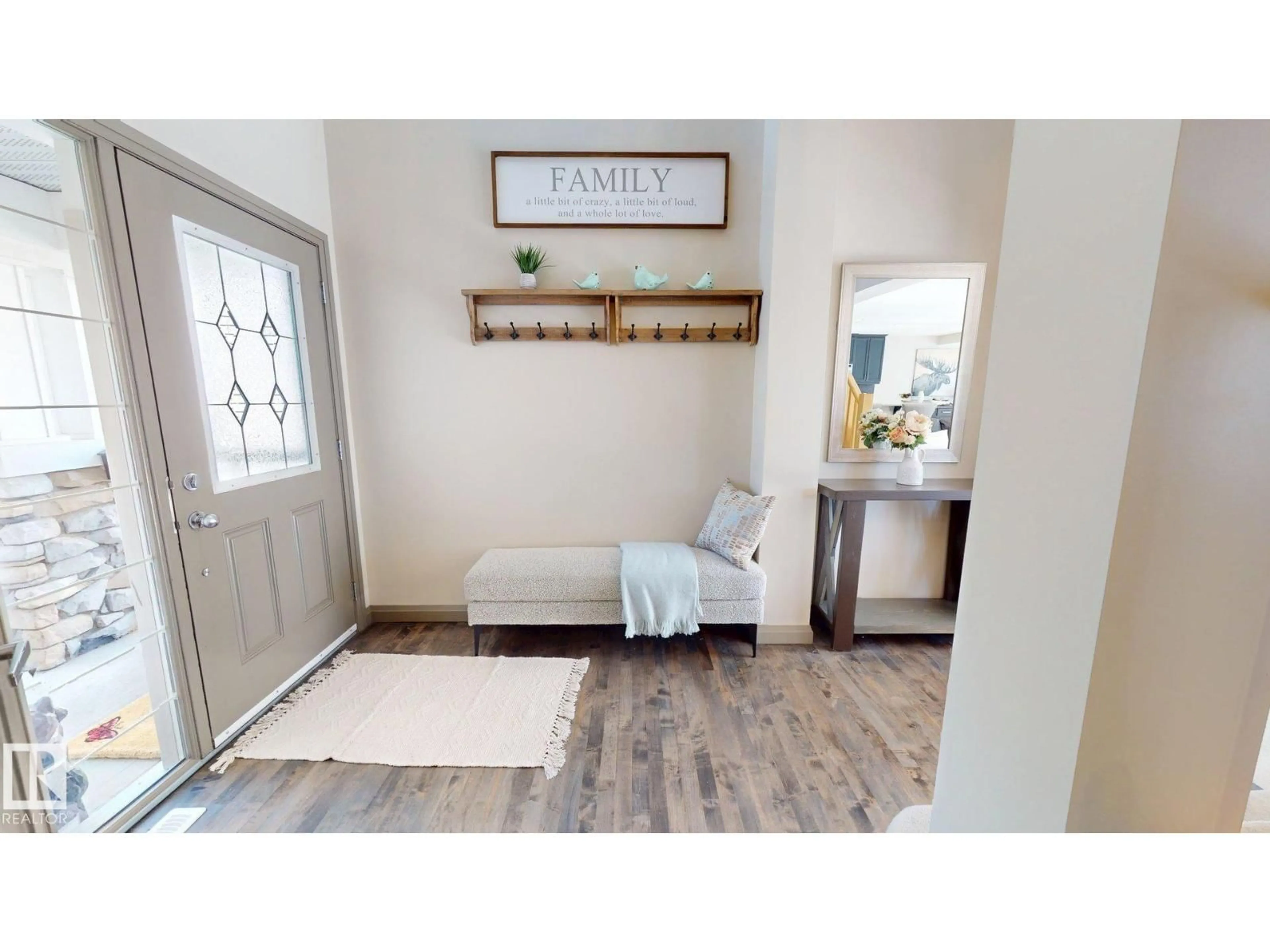 Indoor entryway for 112 BECKER CR, Fort Saskatchewan Alberta T8L0C2