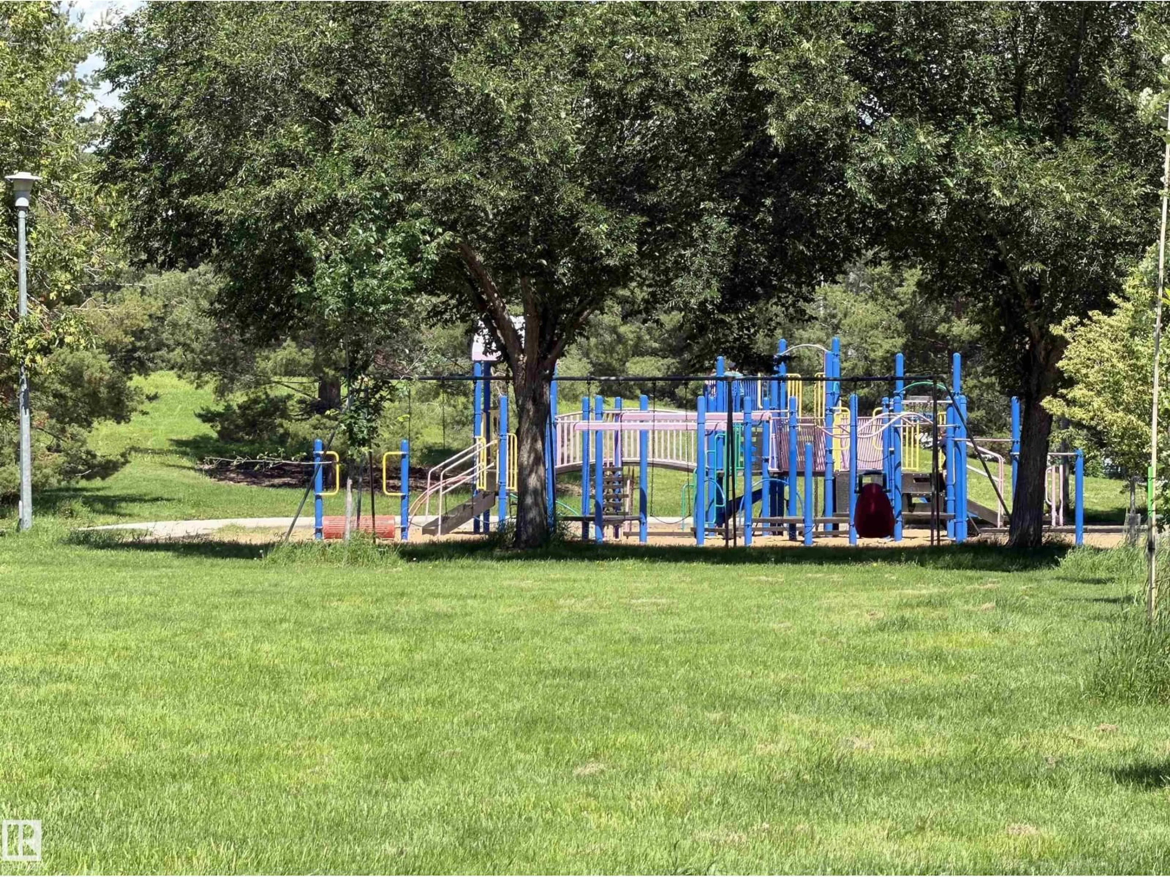 Blurry image for 54 - 5615 105 ST, Edmonton Alberta T6H2N2