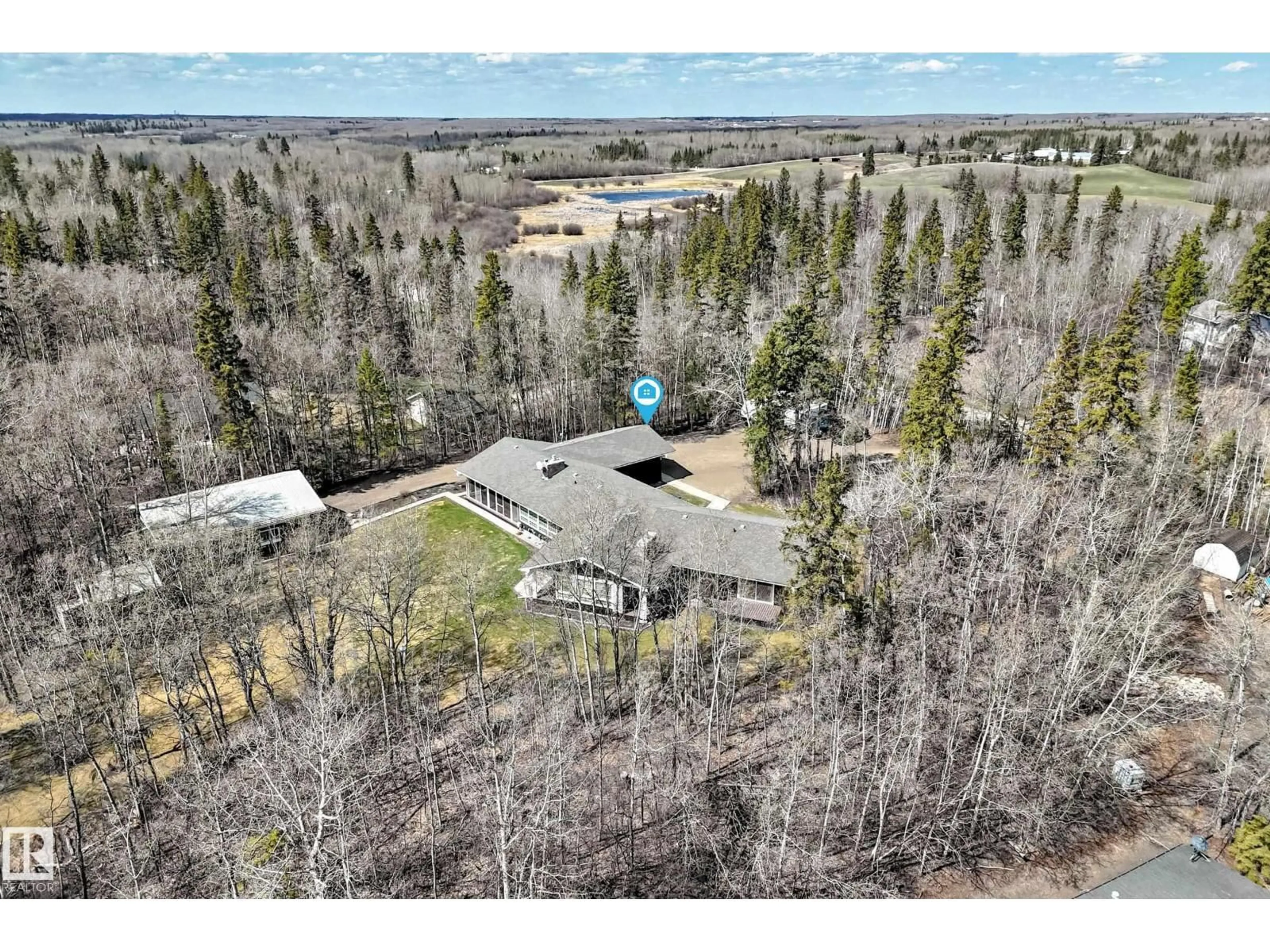 A pic from outside/outdoor area/front of a property/back of a property/a pic from drone, water/lake/river/ocean view for 52131 - 73 RGE ROAD 210, Rural Strathcona County Alberta T8A1G2