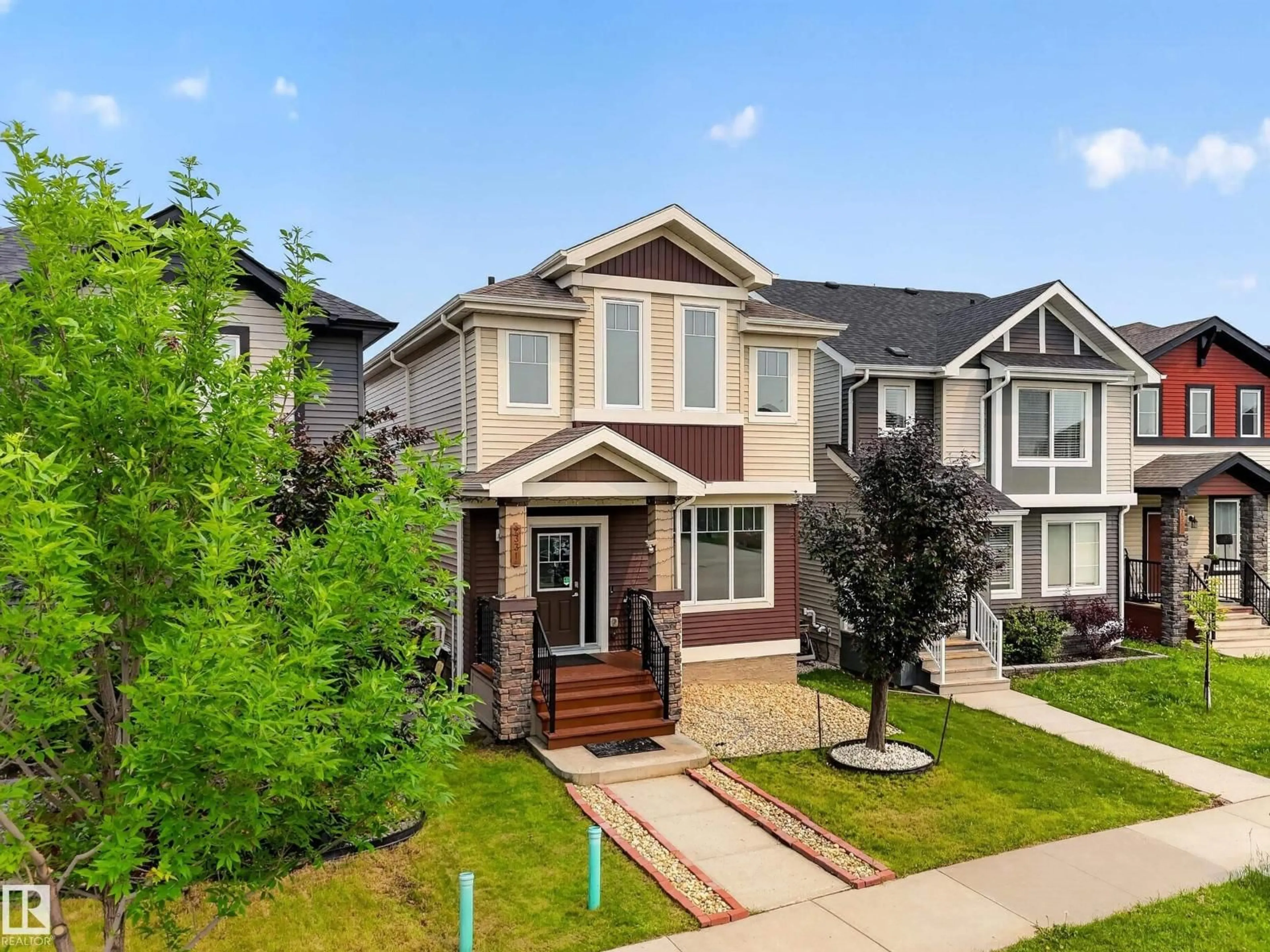 Unknown for 2331 CASEY CR, Edmonton Alberta T6W3M9
