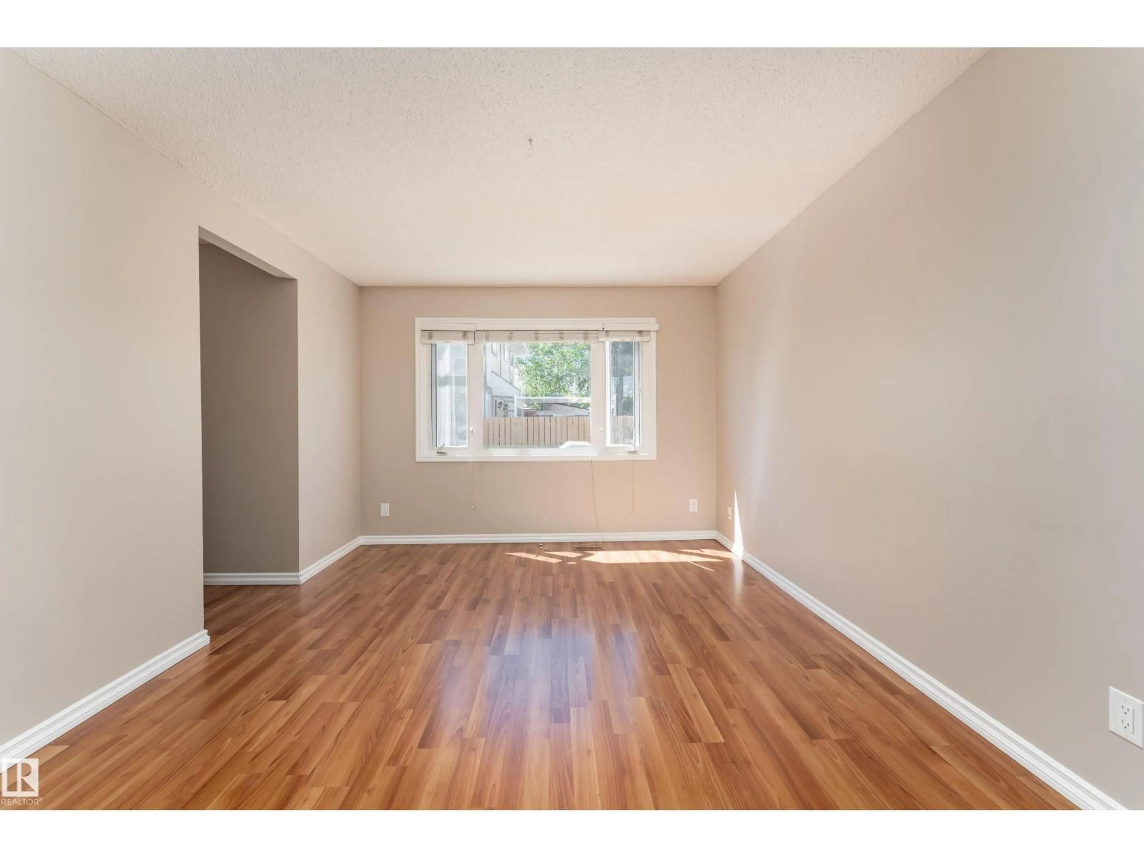 A pic of a room for 16B CALLINGWOOD CO, Edmonton Alberta T5T0H5