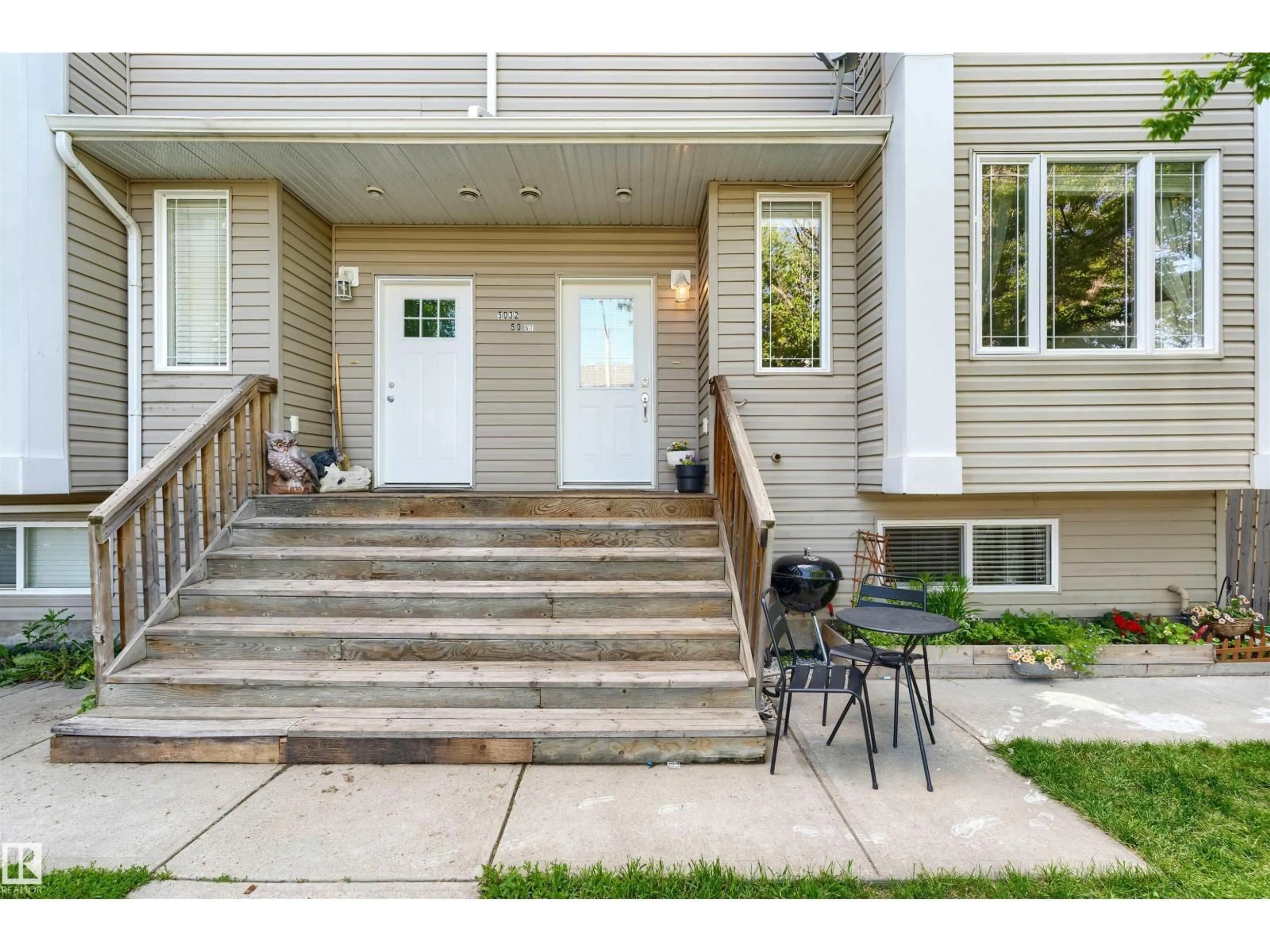 Unknown for #2 - 5032 50 ST, Gibbons Alberta T0A1N0