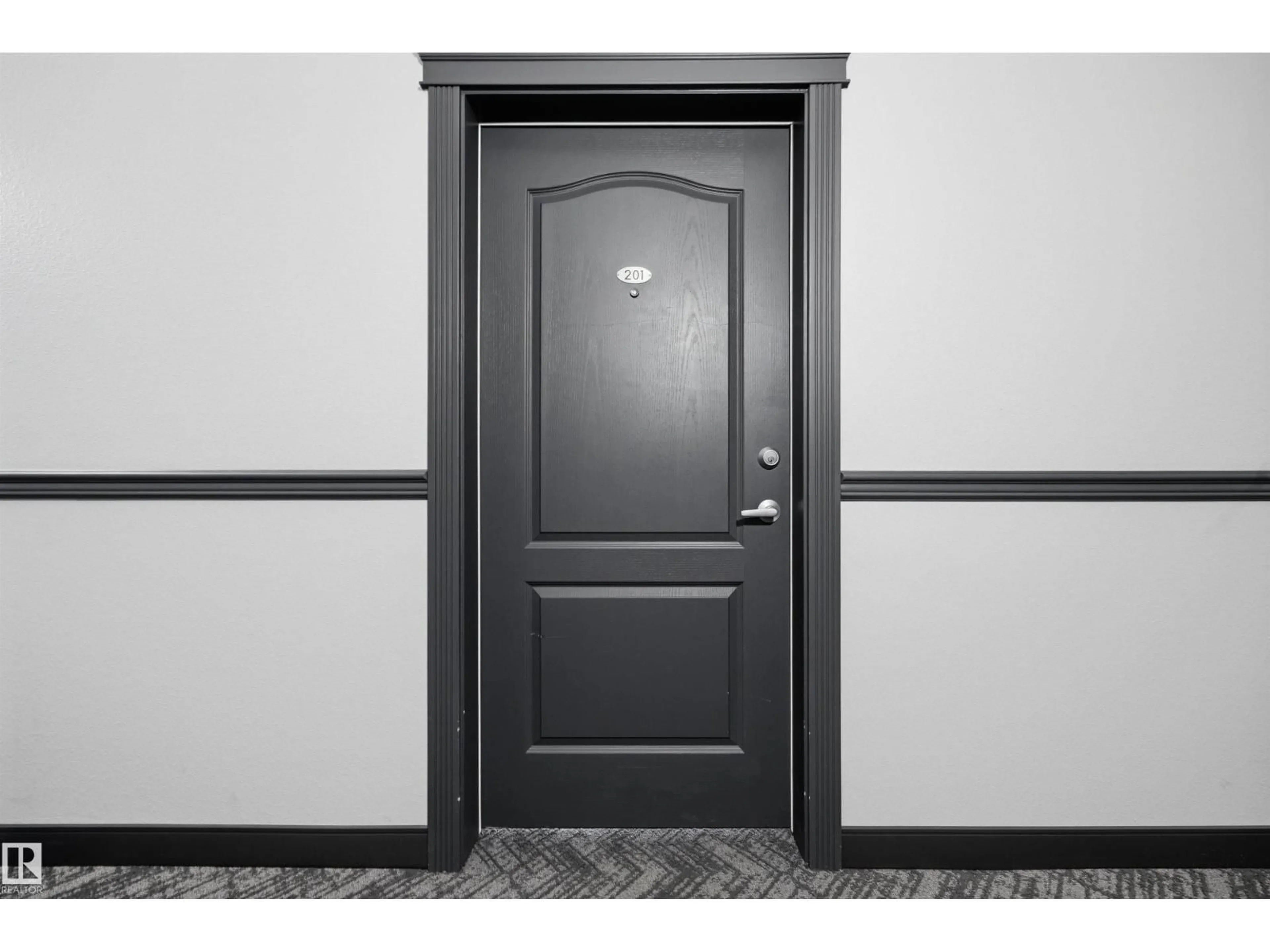 Indoor entryway for NW - 3425 19 ST, Edmonton Alberta T6T2B5