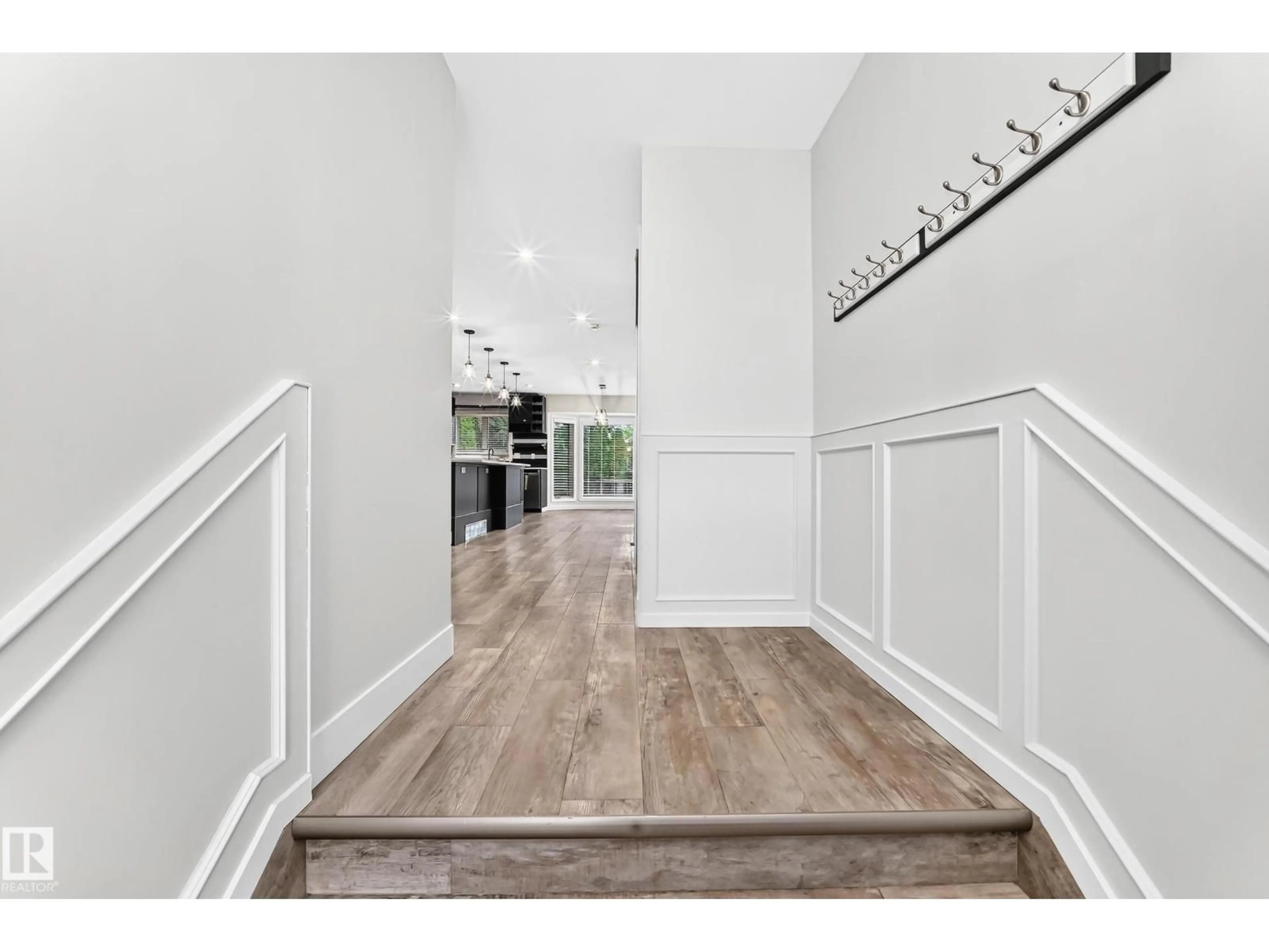 Indoor entryway for 10 ADAMIC CR, Leduc Alberta T9E5J4