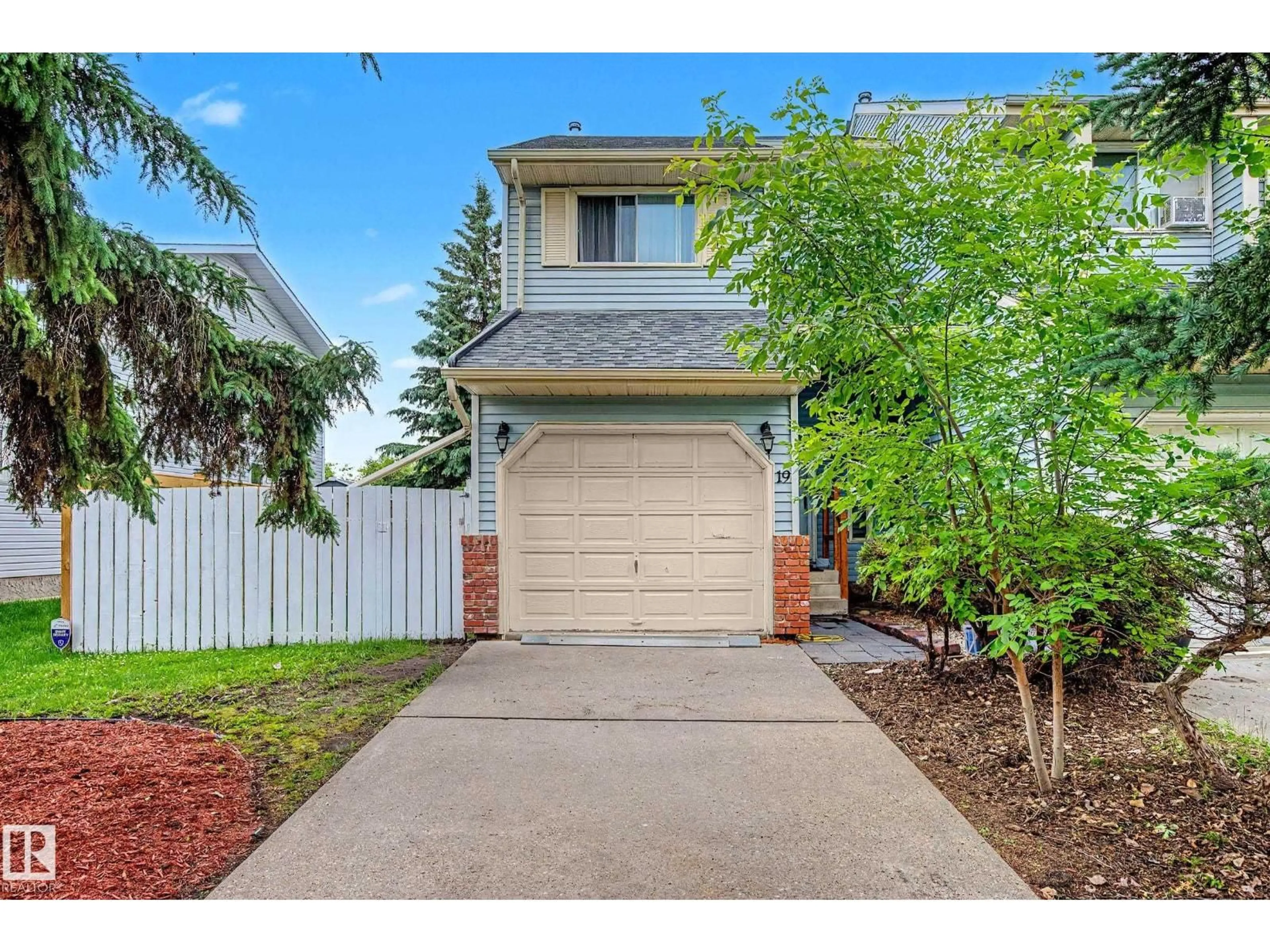 Unknown for 19 PINEVIEW DR, St. Albert Alberta T8N4R5