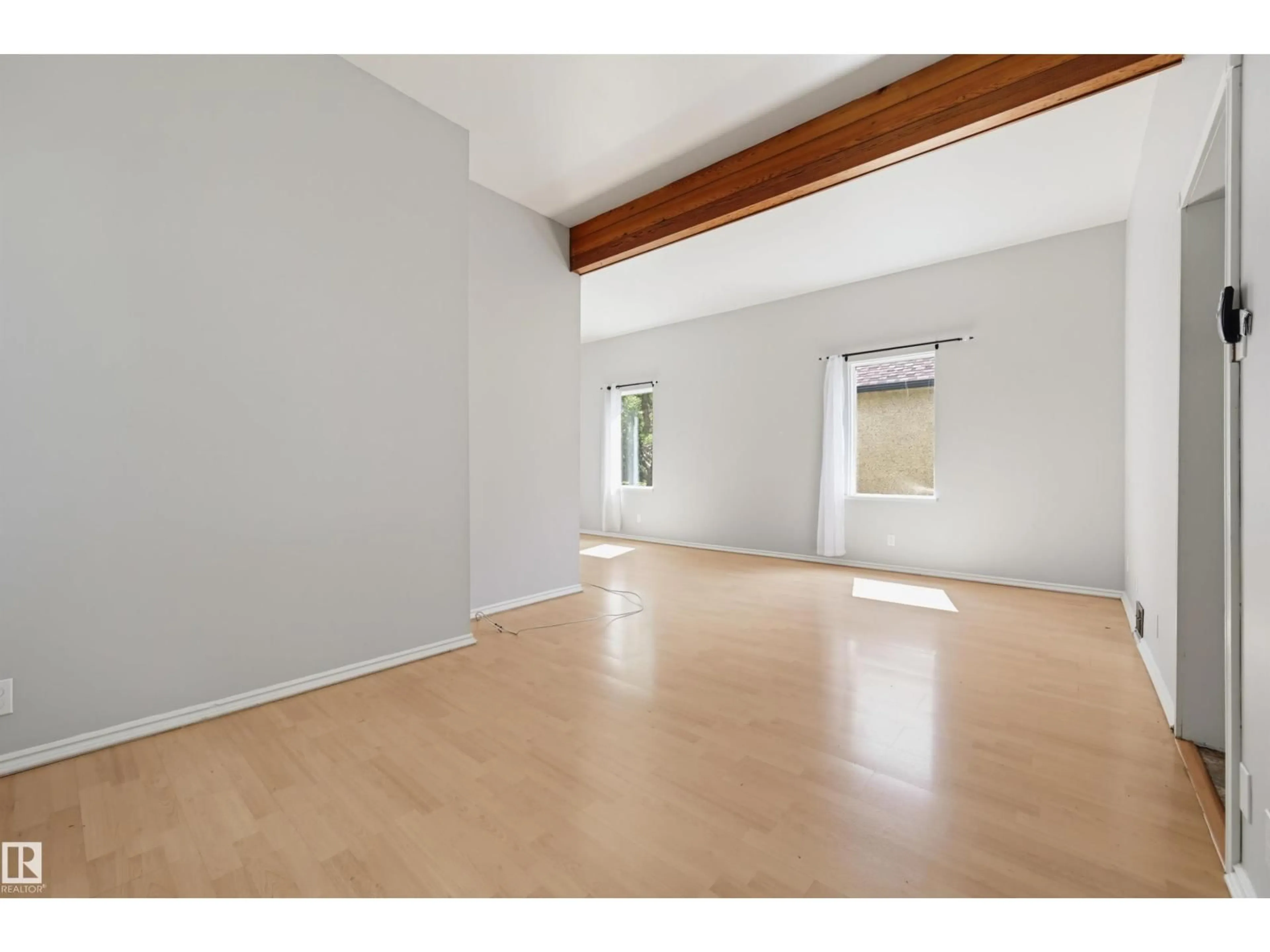 A pic of a room for NW - 11450 71 ST, Edmonton Alberta T5B1V7