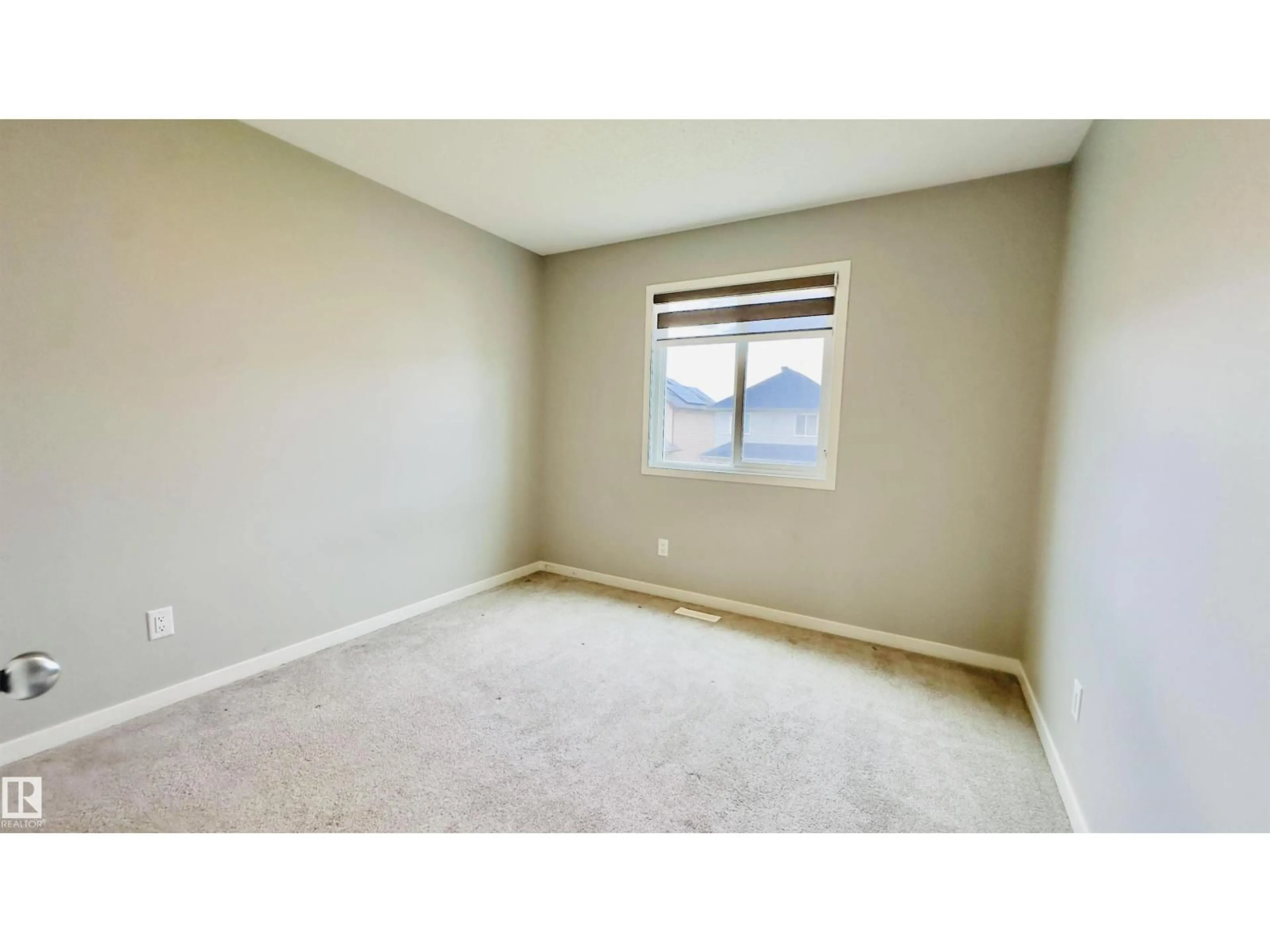 A pic of a room for 9871 226 ST, Edmonton Alberta T5T7V2