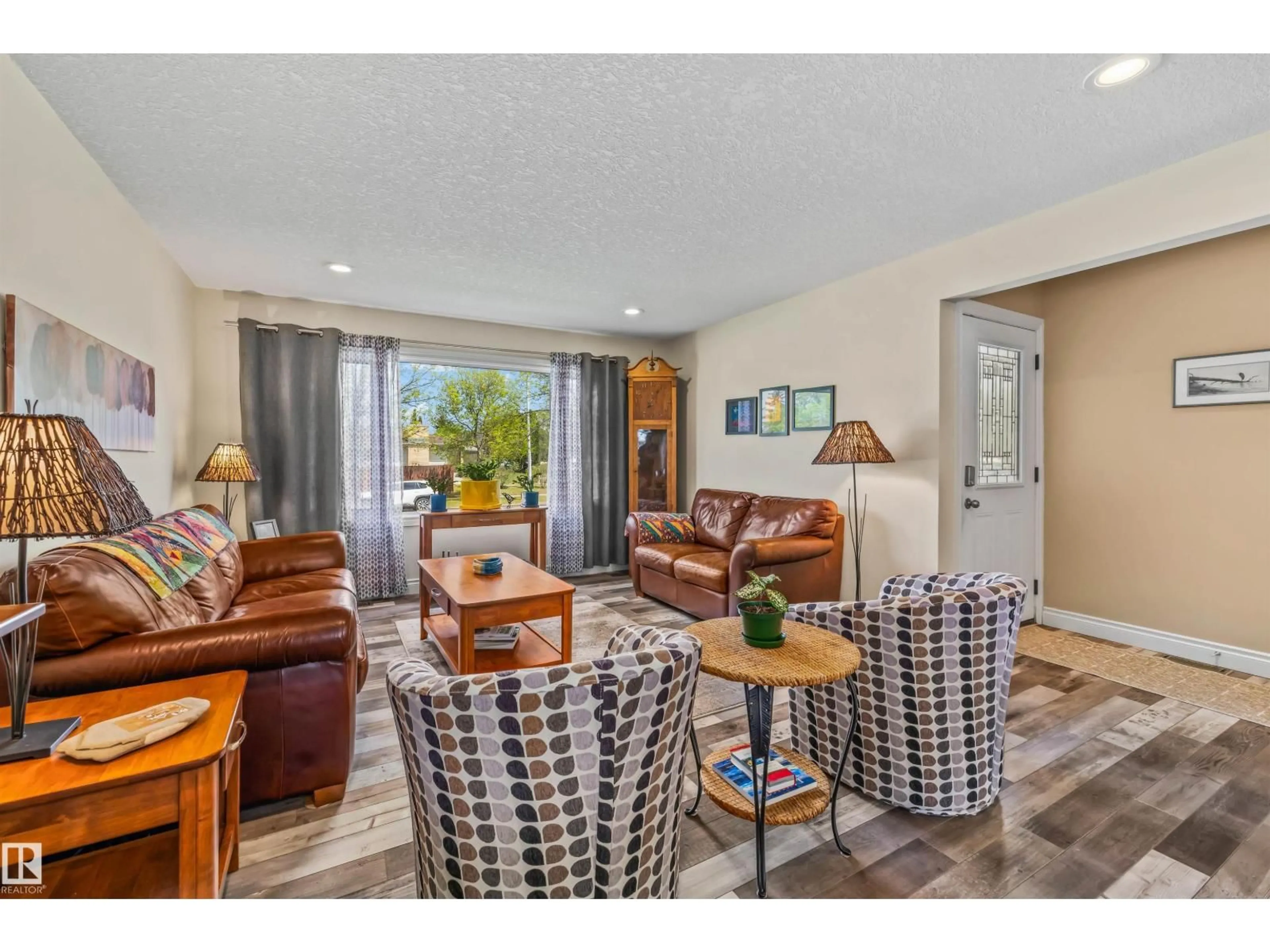 Living room with furniture, unknown for 9438 89 ST, Fort Saskatchewan Alberta T8L1J1