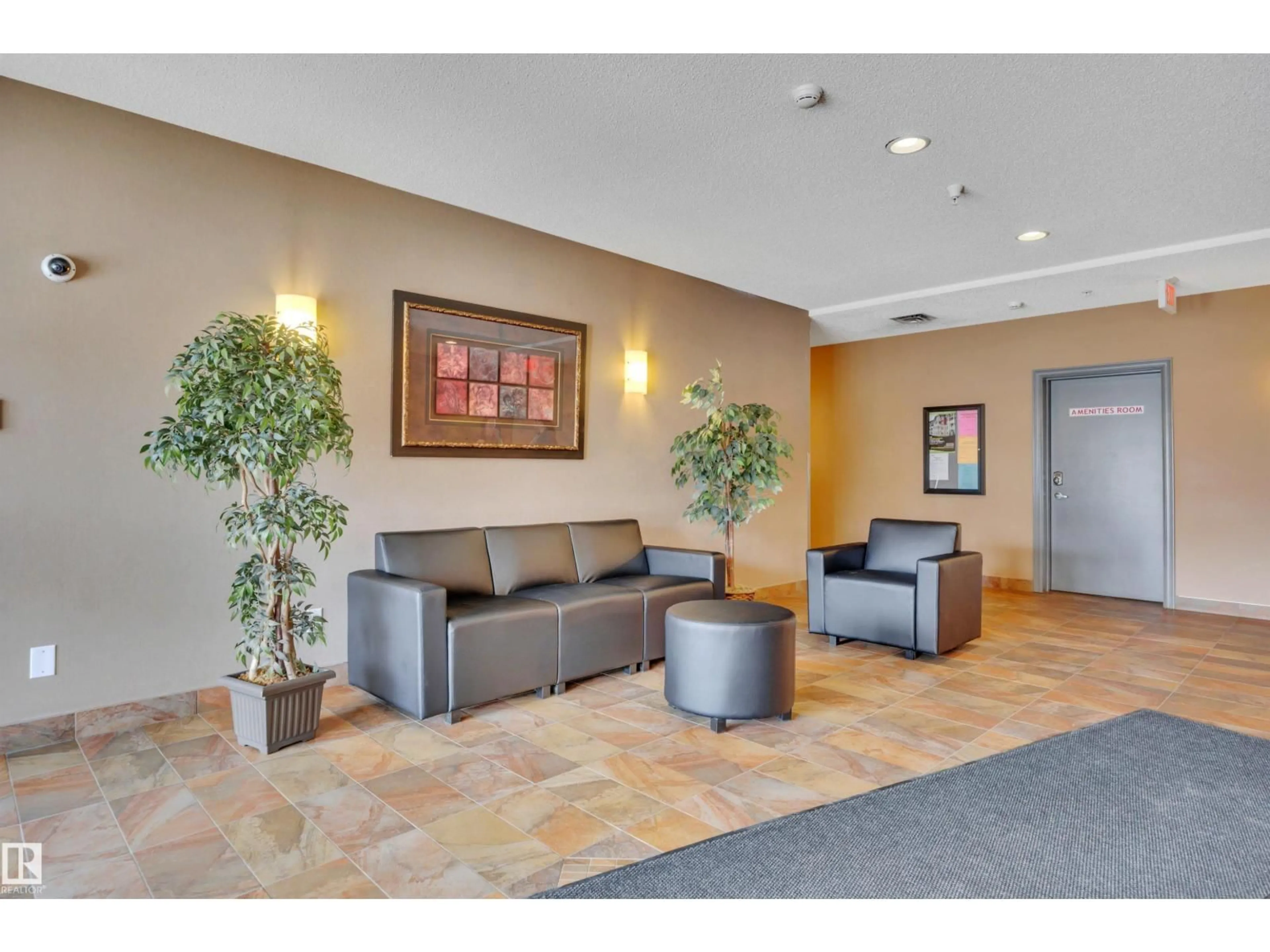 Lobby for 226 - 326 MACEWAN RD, Edmonton Alberta T6W0C5