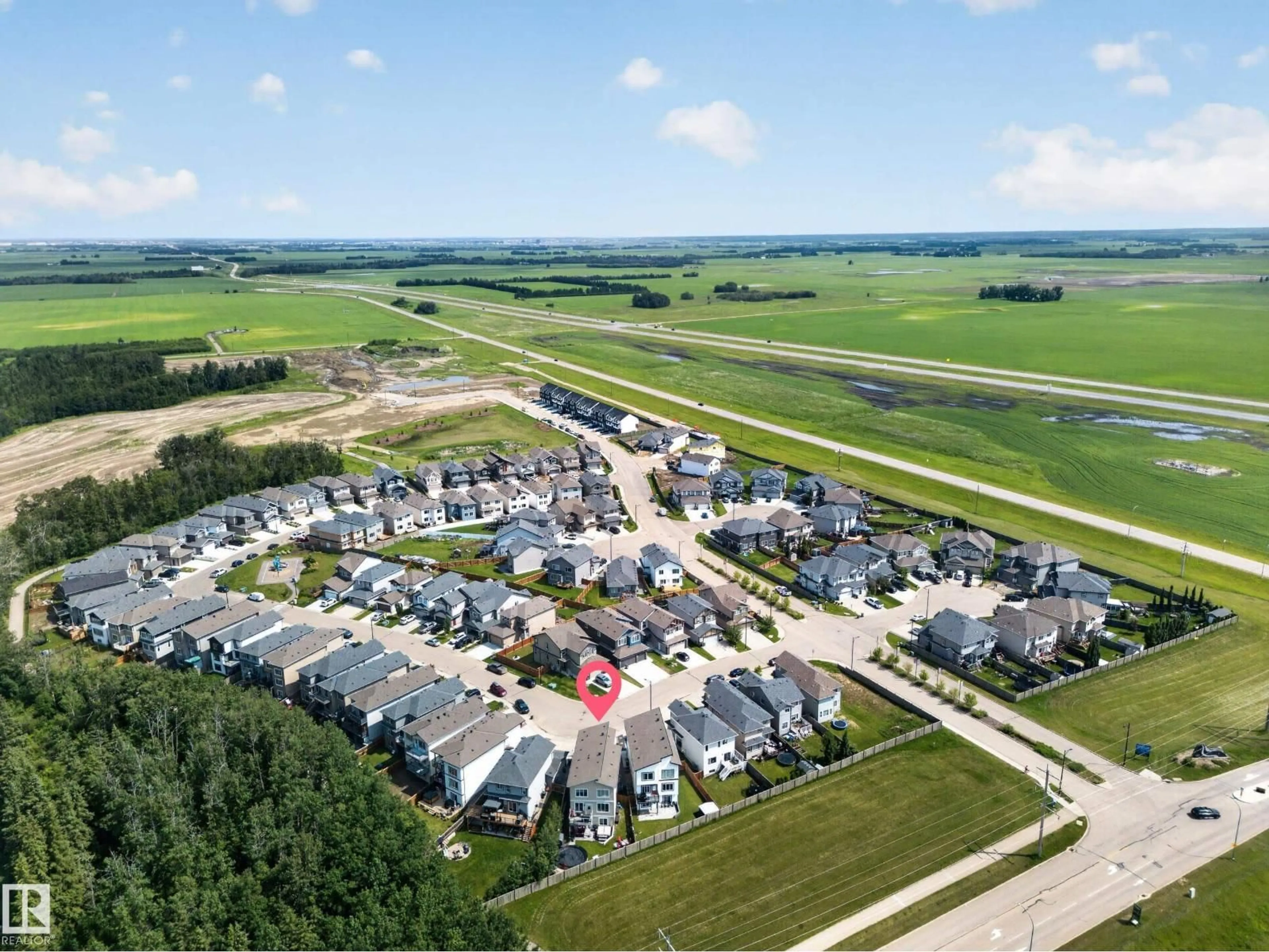 A pic from outside/outdoor area/front of a property/back of a property/a pic from drone, street for 626 ASTORIA WAY, Devon Alberta T9G0M3