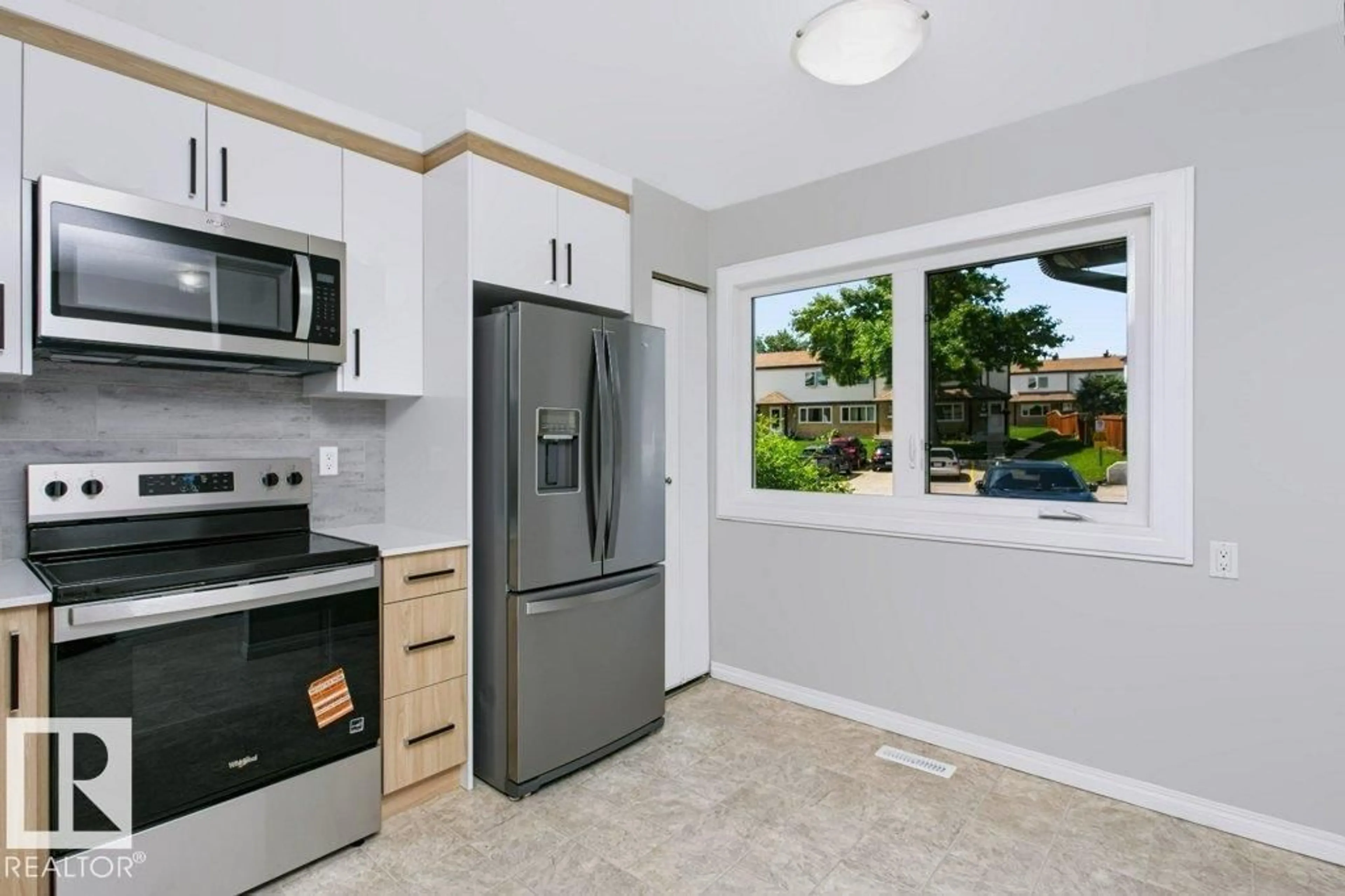 Standard kitchen, ceramic/tile floor for #24 - 14511 52 ST, Edmonton Alberta T5A4M6