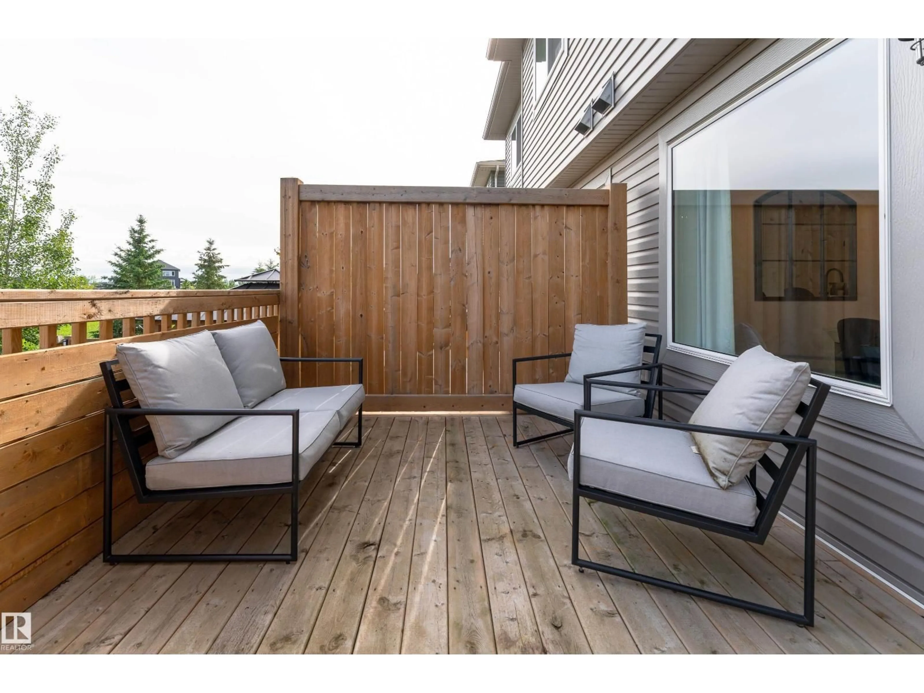 Patio, unknown for 584 MEADOWVIEW DR, Fort Saskatchewan Alberta T8L0X1