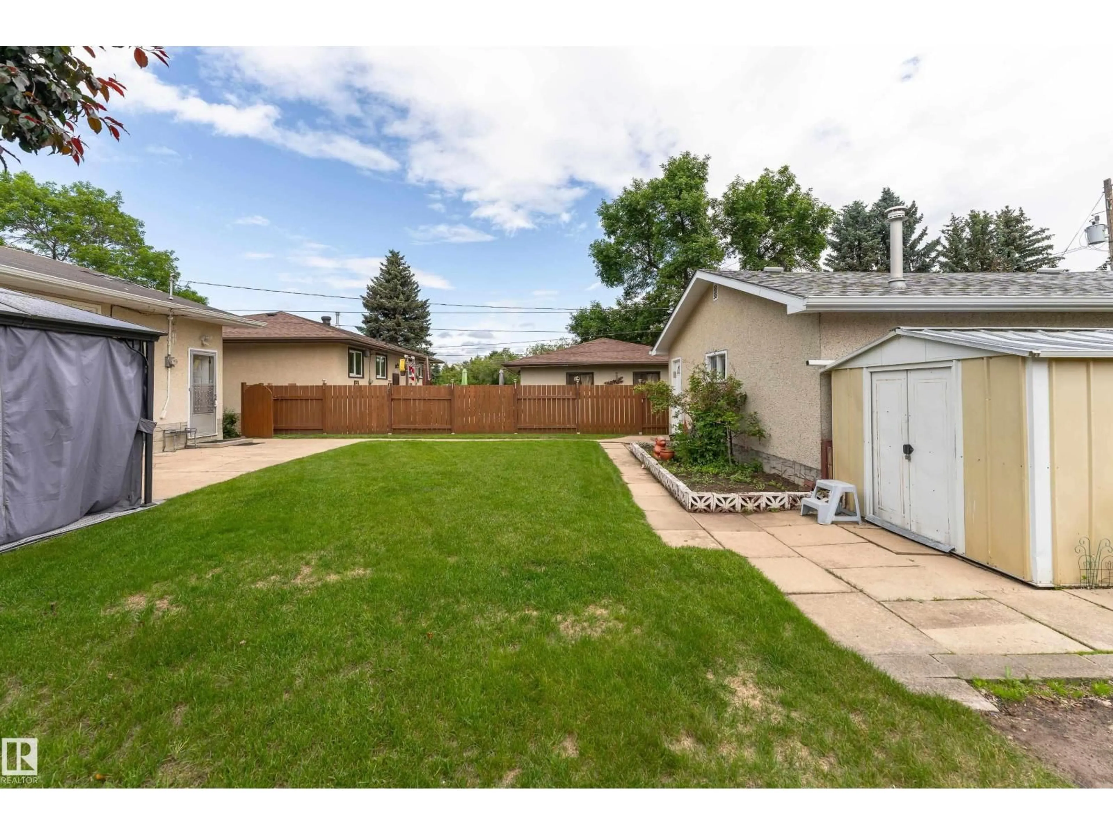 Unknown for 9421 97 ST, Fort Saskatchewan Alberta T8L1S9