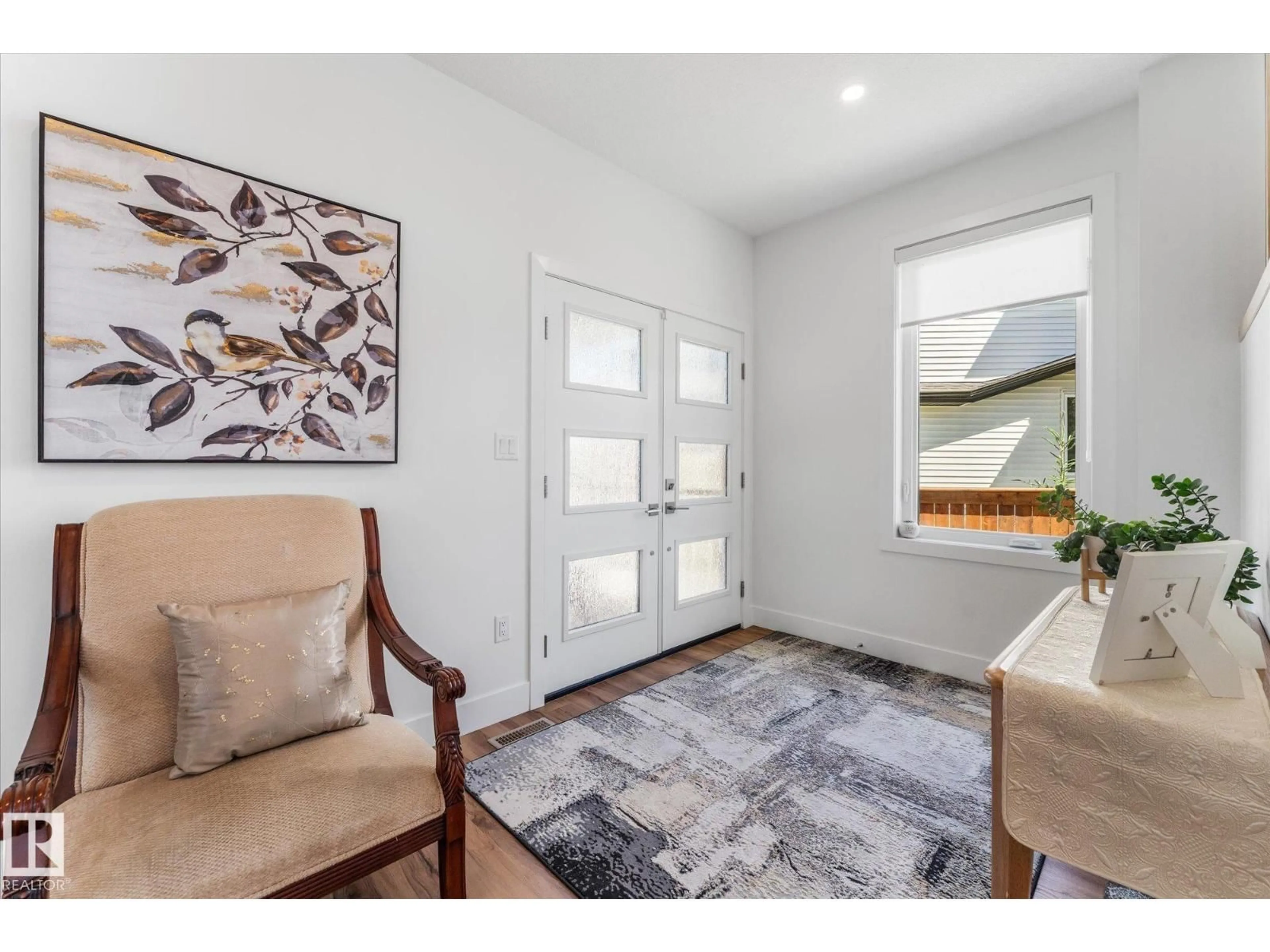 Indoor entryway for 283 SILVERSTONE CR, Stony Plain Alberta T7Z0E8