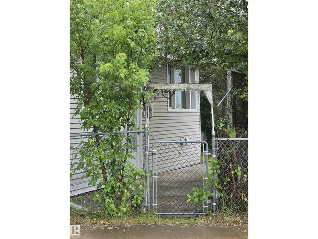 5007 51 AV, Newbrook 4