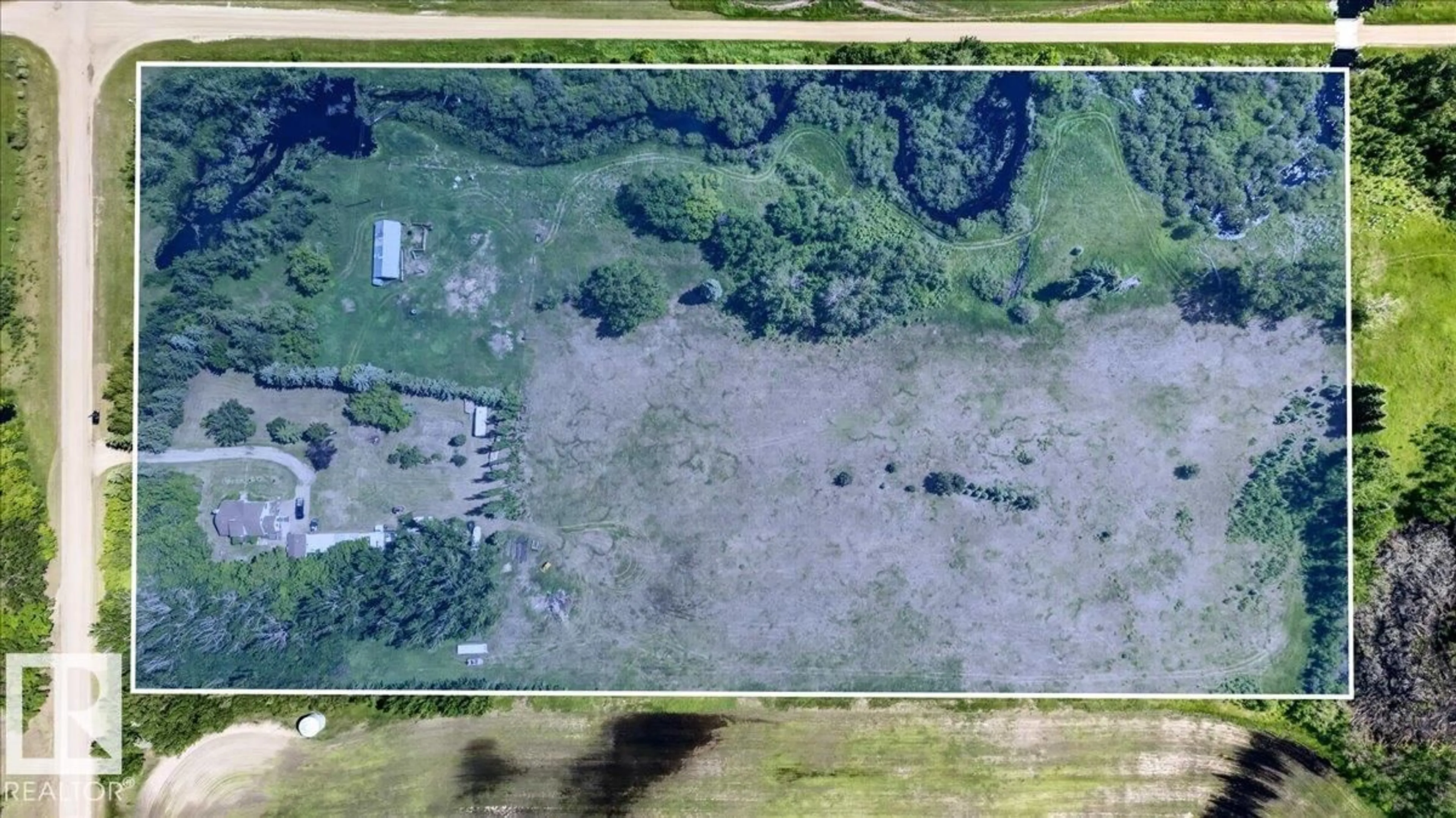 A pic from outside/outdoor area/front of a property/back of a property/a pic from drone, building for 160005 TWP 540, Rural Lamont County Alberta T0B3H0