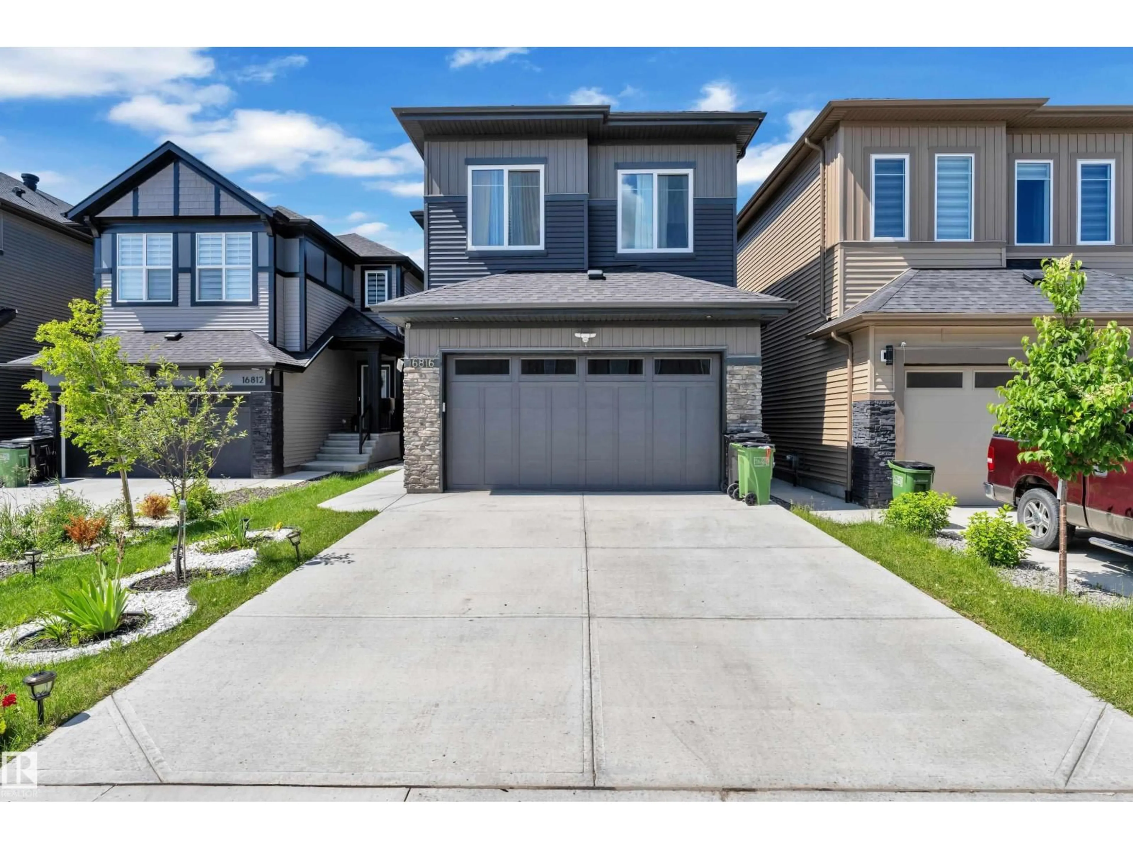 Unknown for NW - 16816 49 ST, Edmonton Alberta T5Y4G9