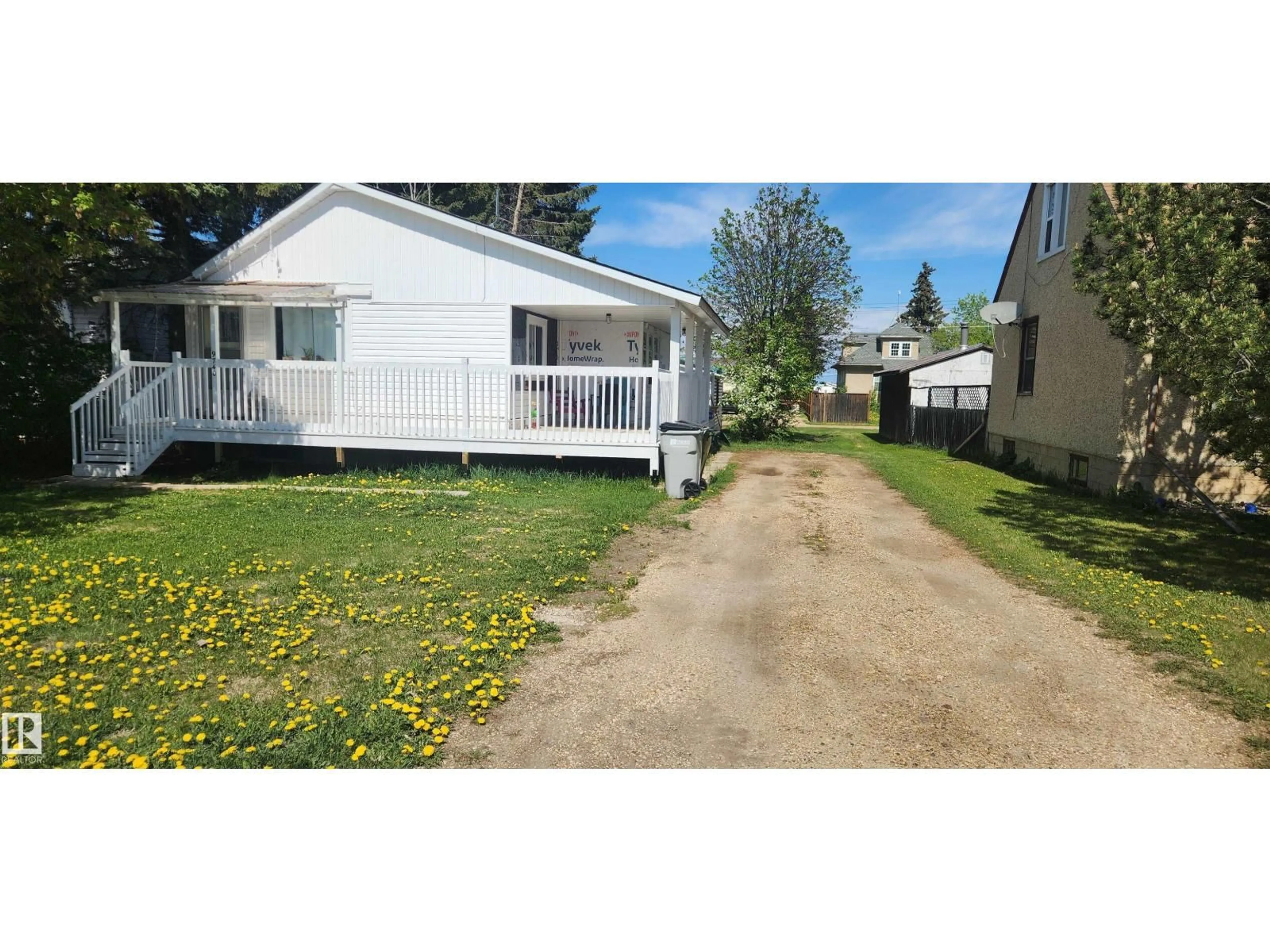 A pic from outside/outdoor area/front of a property/back of a property/a pic from drone, street for 9740 109 ST, Westlock Alberta T7P1P9