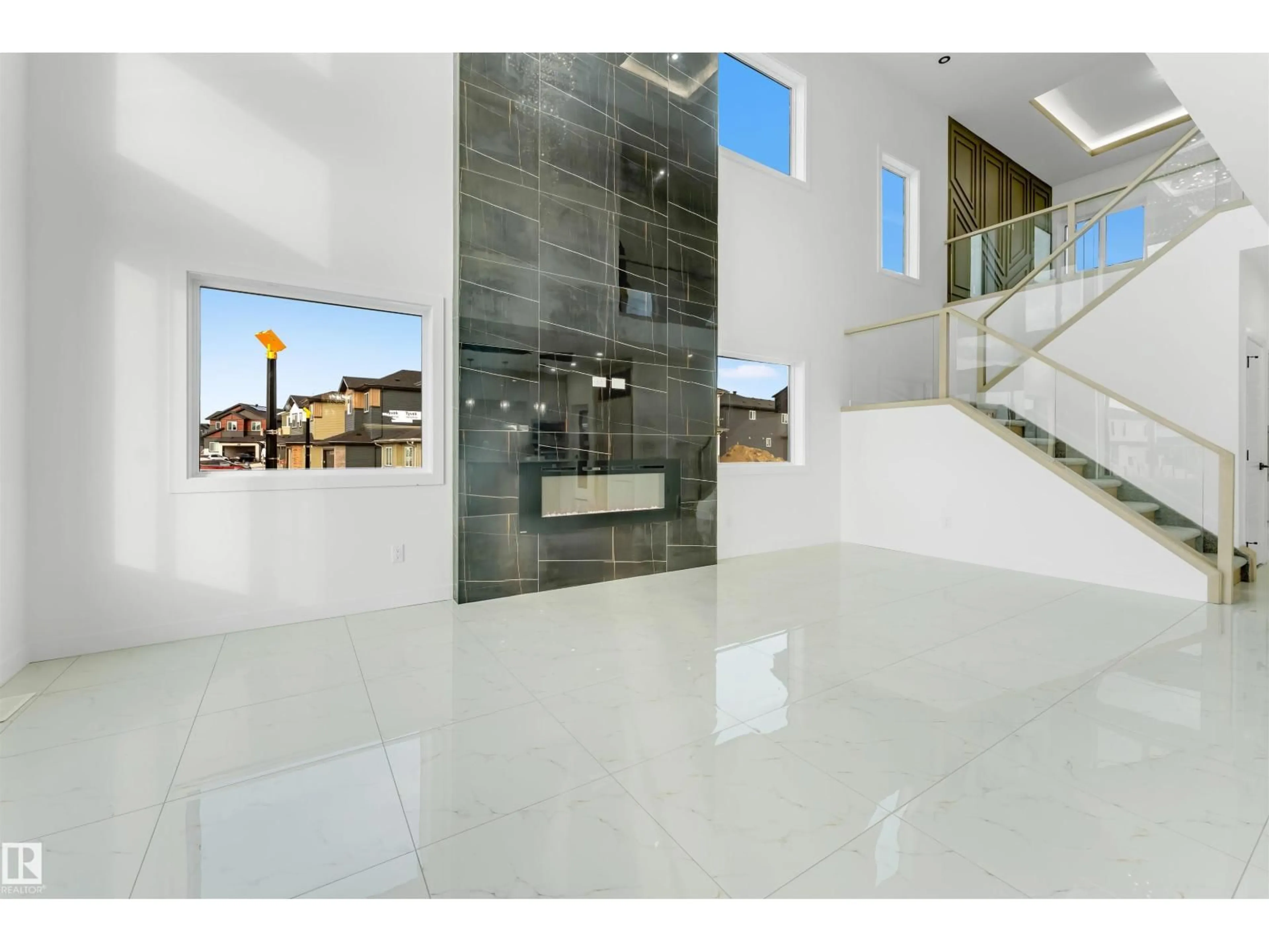 Indoor foyer for NE - 1536 64 AVE, Rural Leduc County Alberta T4X3C8