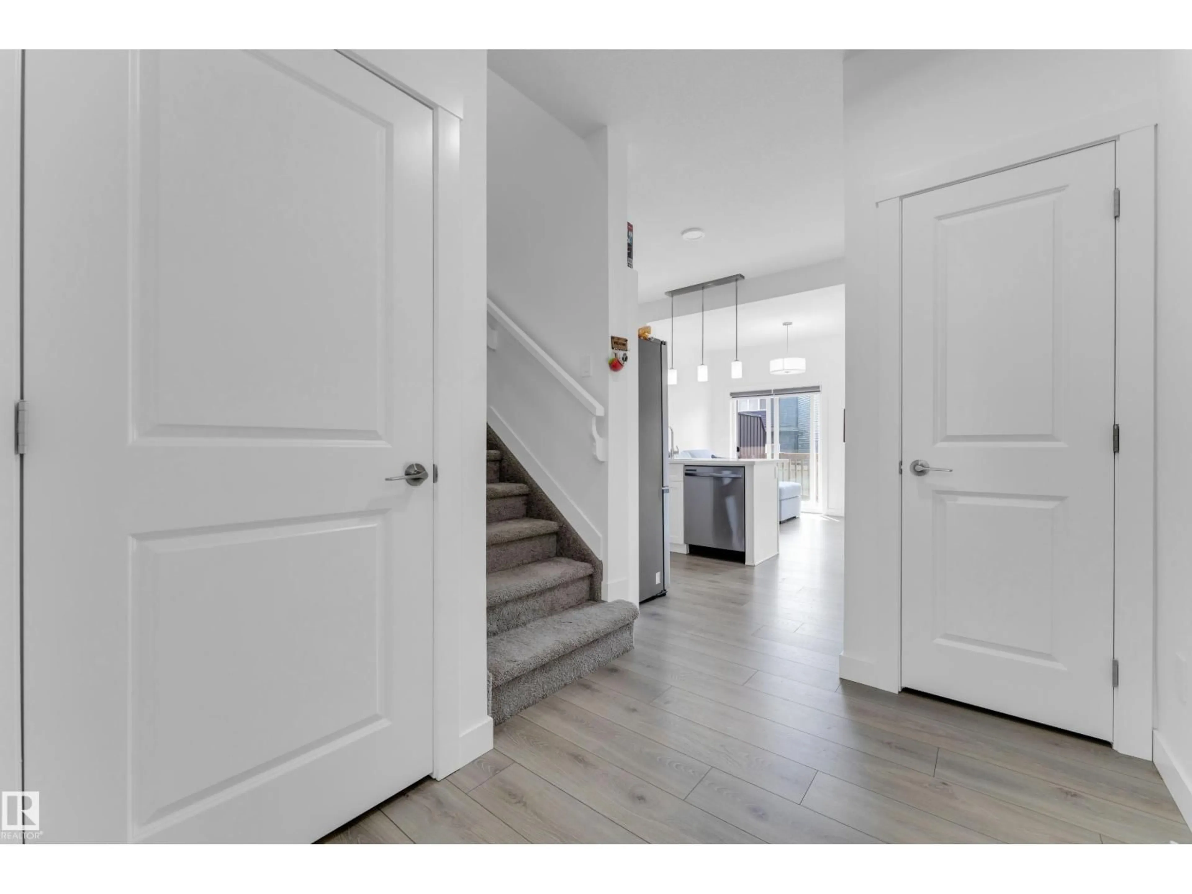 Indoor entryway for #56 - 2710 66 ST, Edmonton Alberta T6X3H4