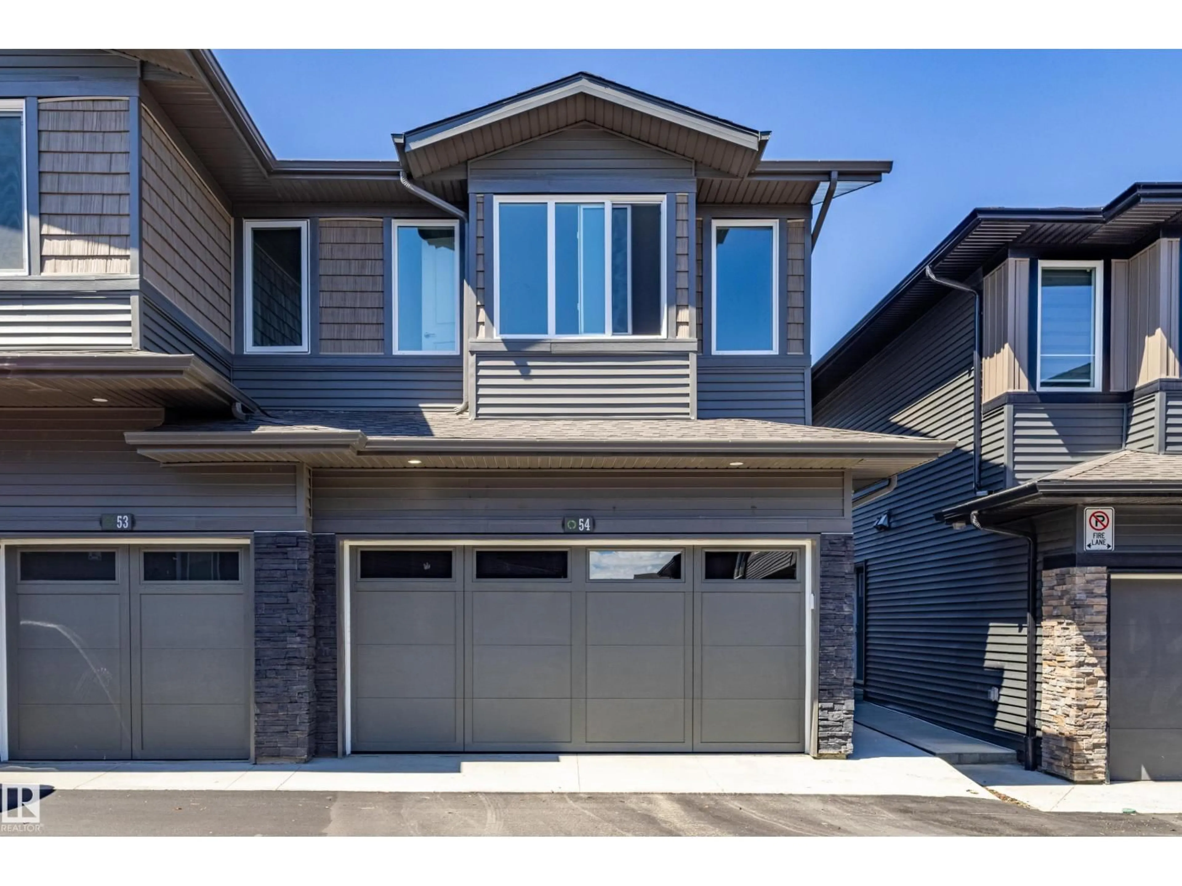 Home with vinyl exterior material, street for 54 - 2710 66 ST, Edmonton Alberta T6H3H4