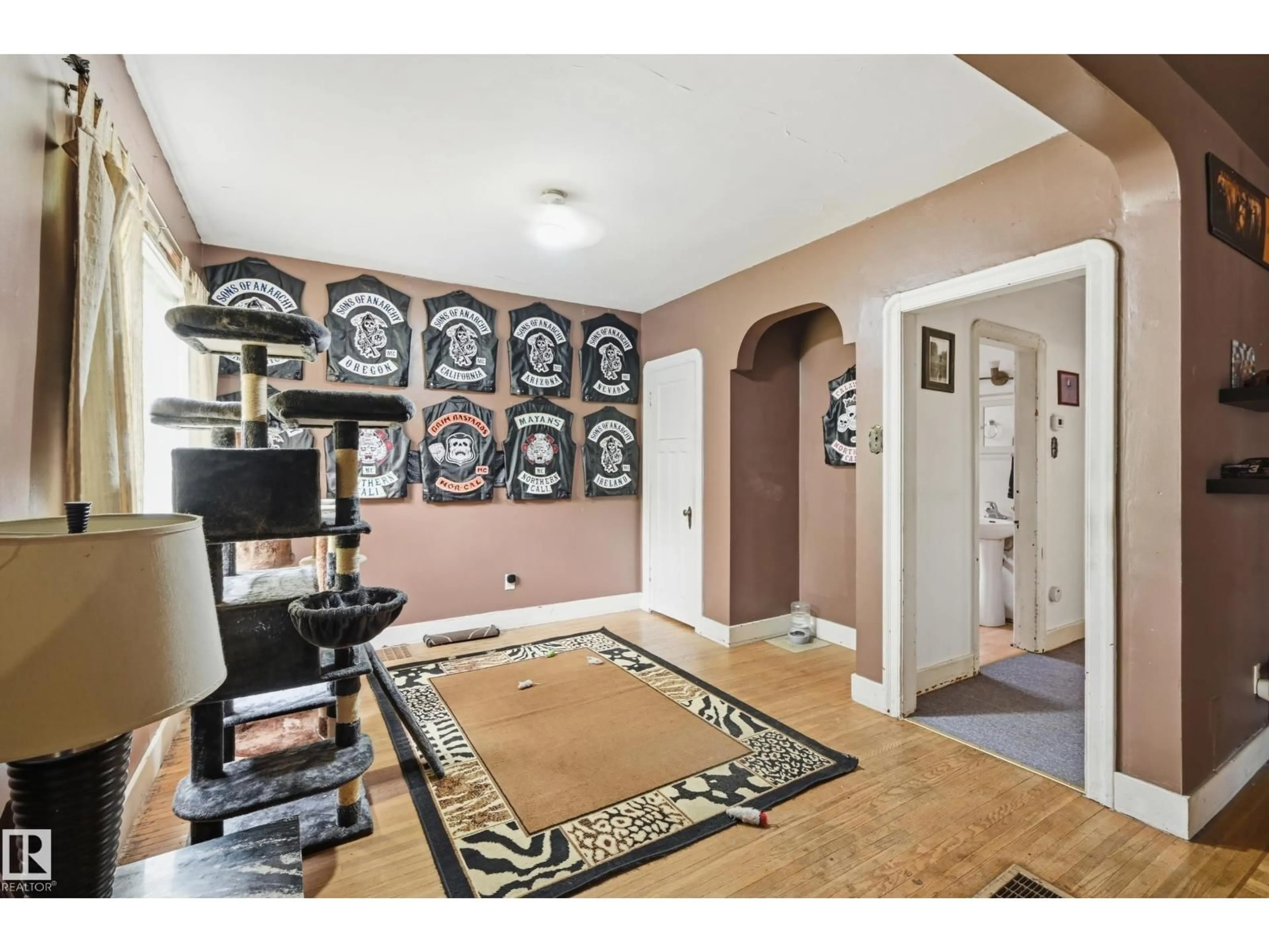 Unknown for NW - 11325 101 ST, Edmonton Alberta T5G2A6