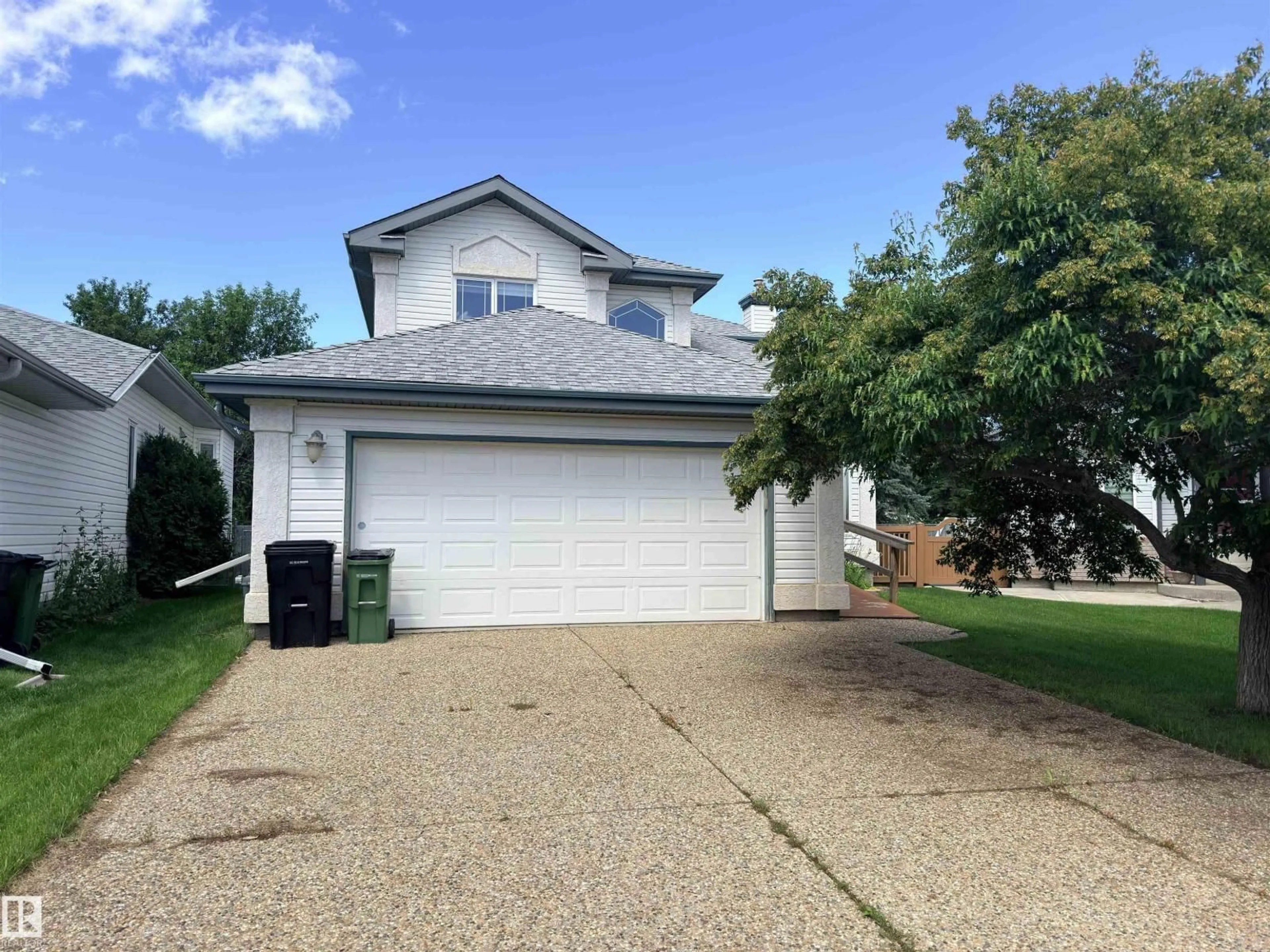 Home with vinyl exterior material, street for 727 BALFOUR CL, Edmonton Alberta T5T6H7