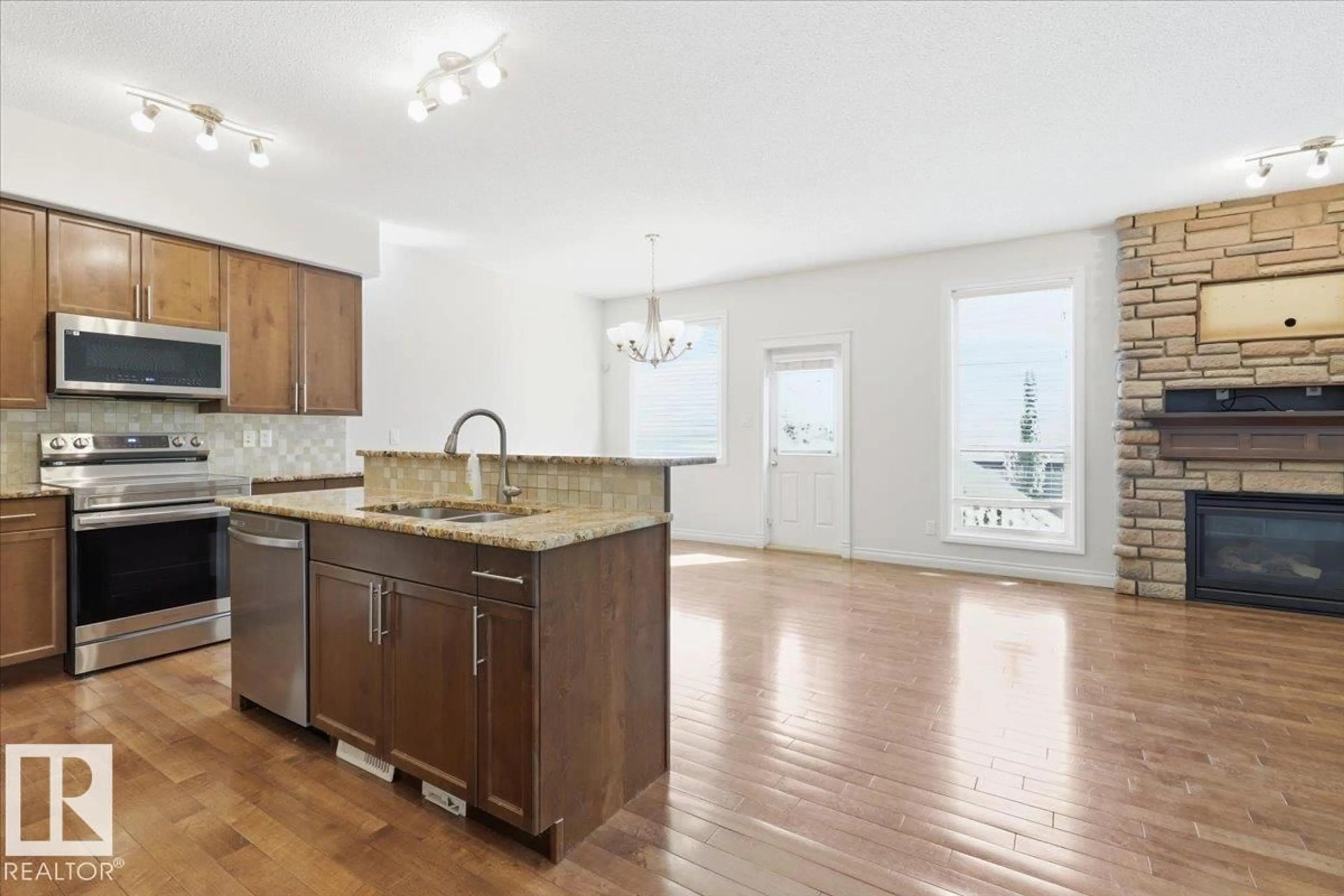 Open concept kitchen, unknown for 171 KEYPORT CI, Leduc Alberta T9E0M4