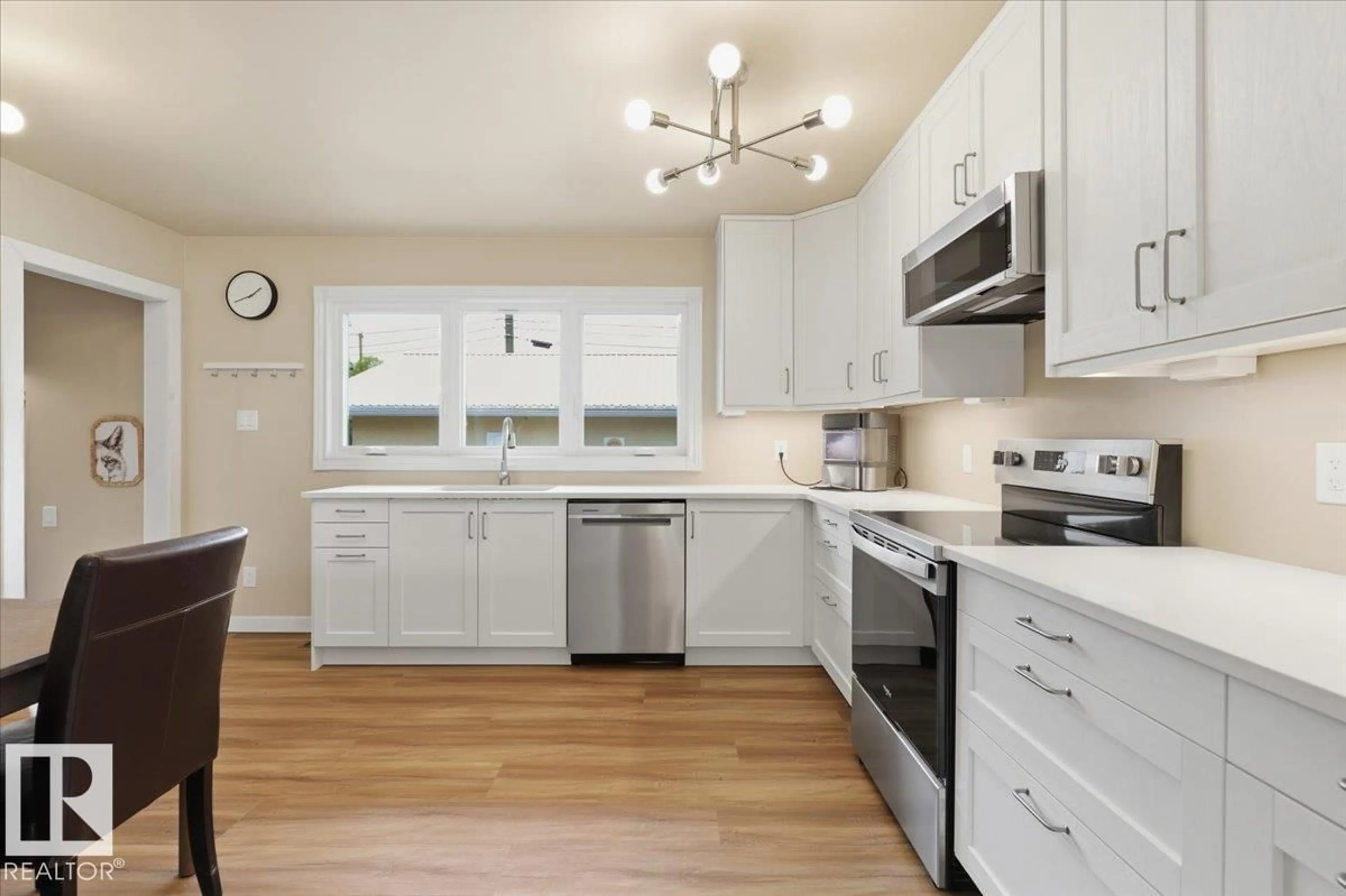 Open concept kitchen, unknown for 5103 48 AV, Thorsby Alberta T0C2P0