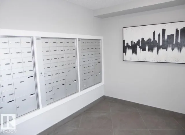 207 - 11511 27 AV, Edmonton 4