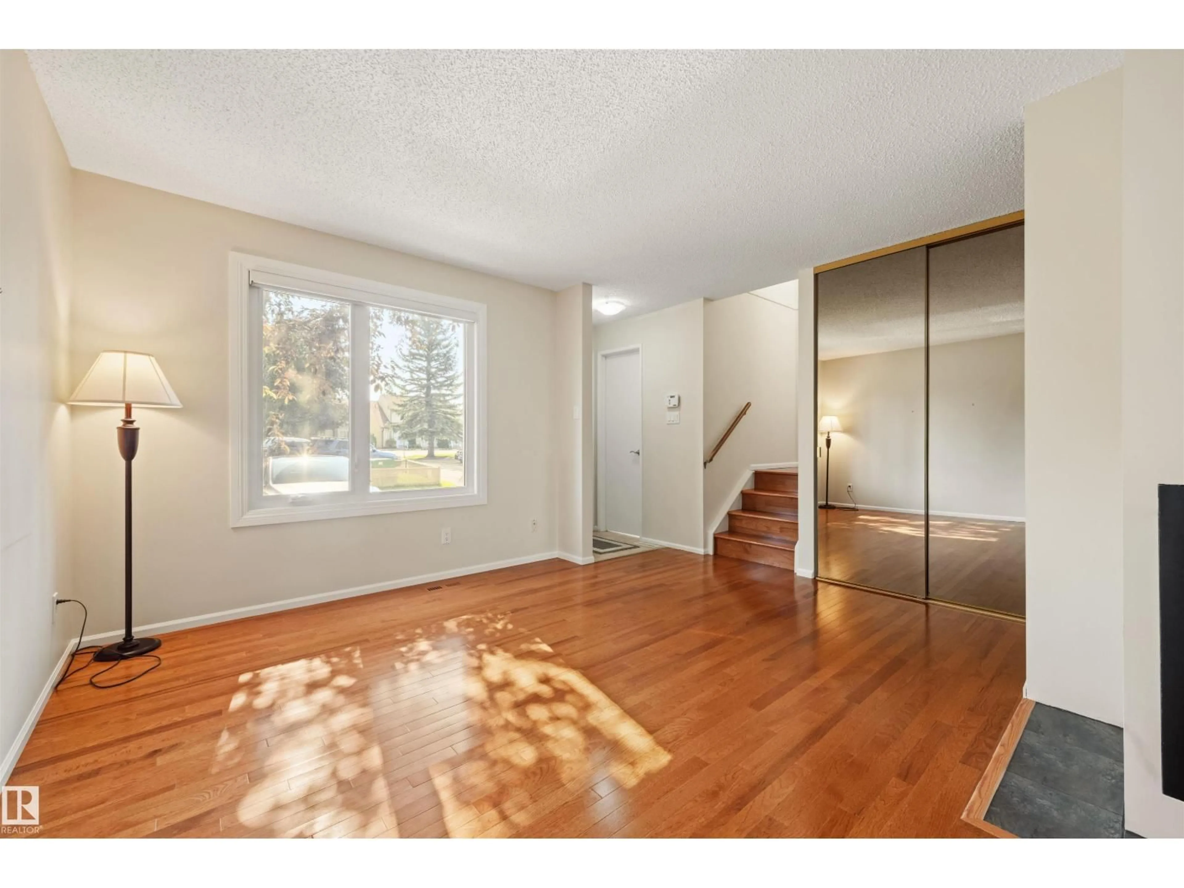 Unknown for 31 - 11111 26 AV NW, Edmonton Alberta T6J5M7