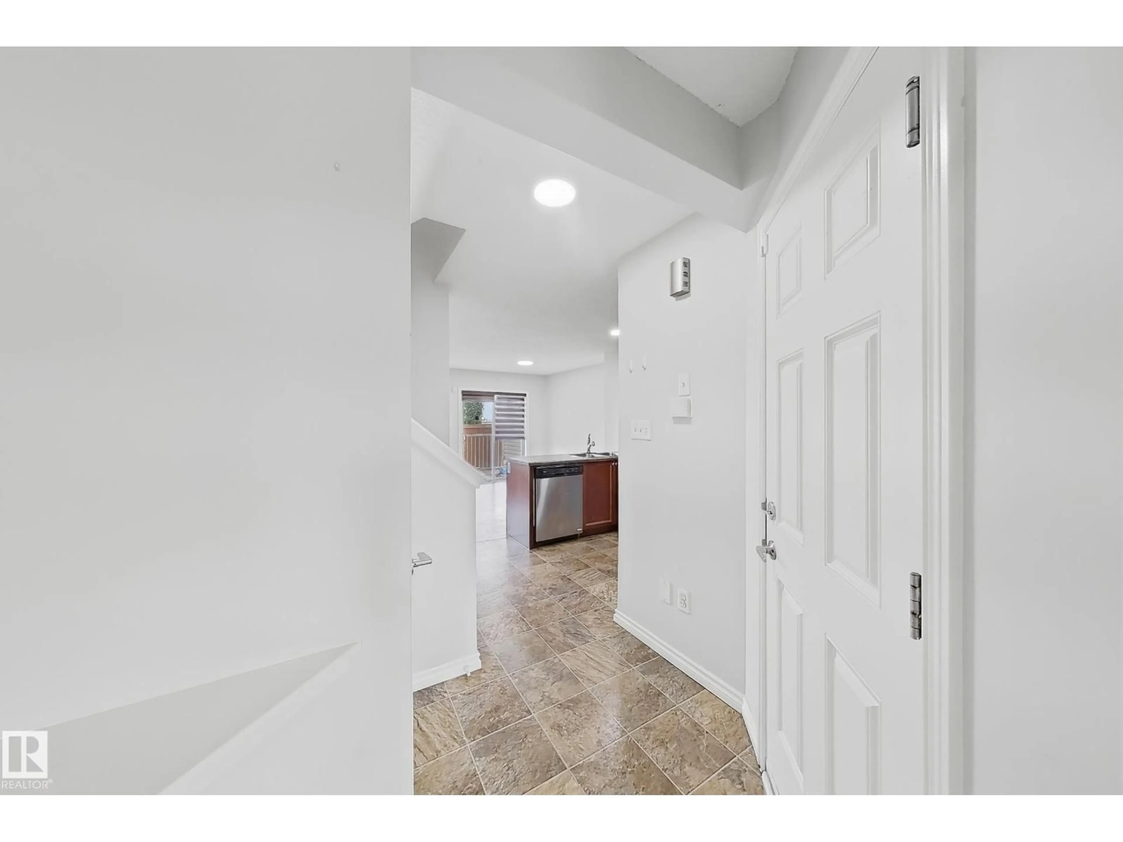 Indoor entryway for NW - 1806 28 ST, Edmonton Alberta T6T0S7
