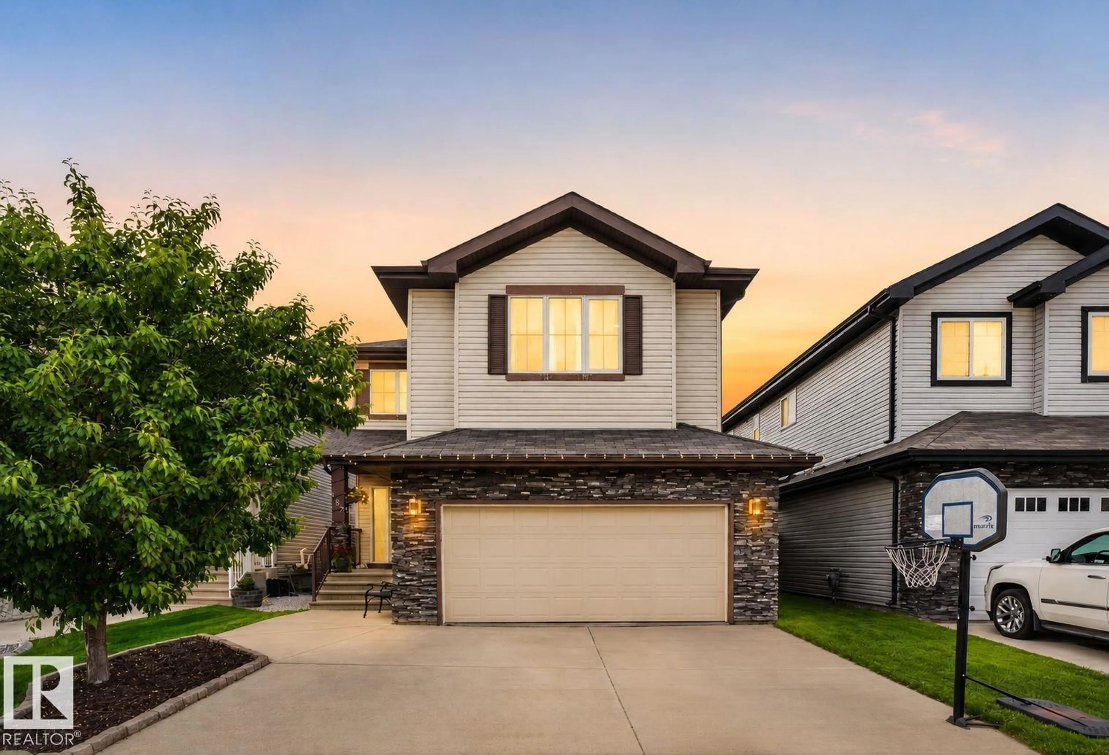 Home with vinyl exterior material, street for 187 BREMNER, Fort Saskatchewan Alberta T8L0E2
