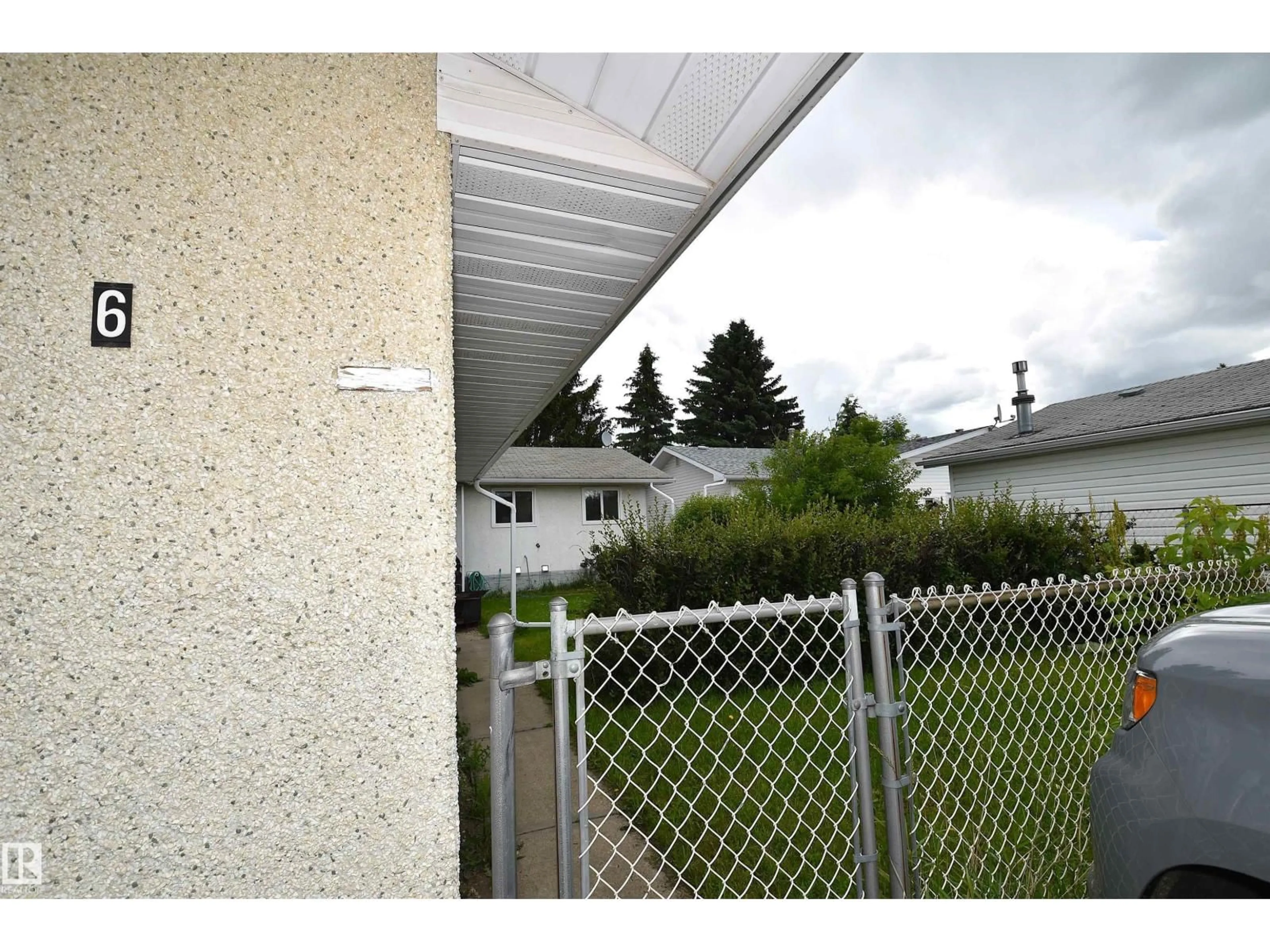 Unknown for 6 BEVERLY AV, Spruce Grove Alberta T7X1J4