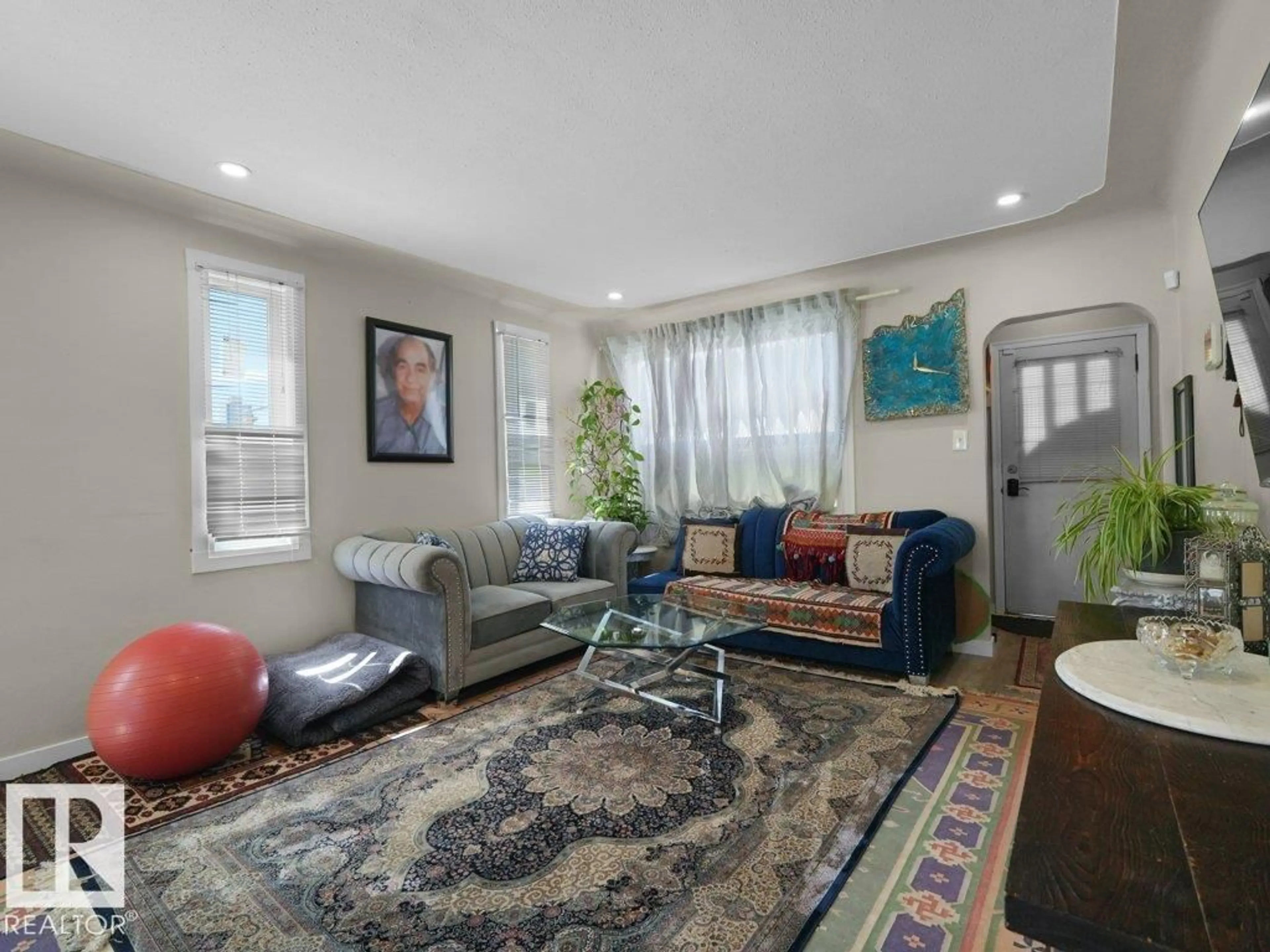 Living room with furniture, unknown for 10857 97 ST, Edmonton Alberta T5H2M6