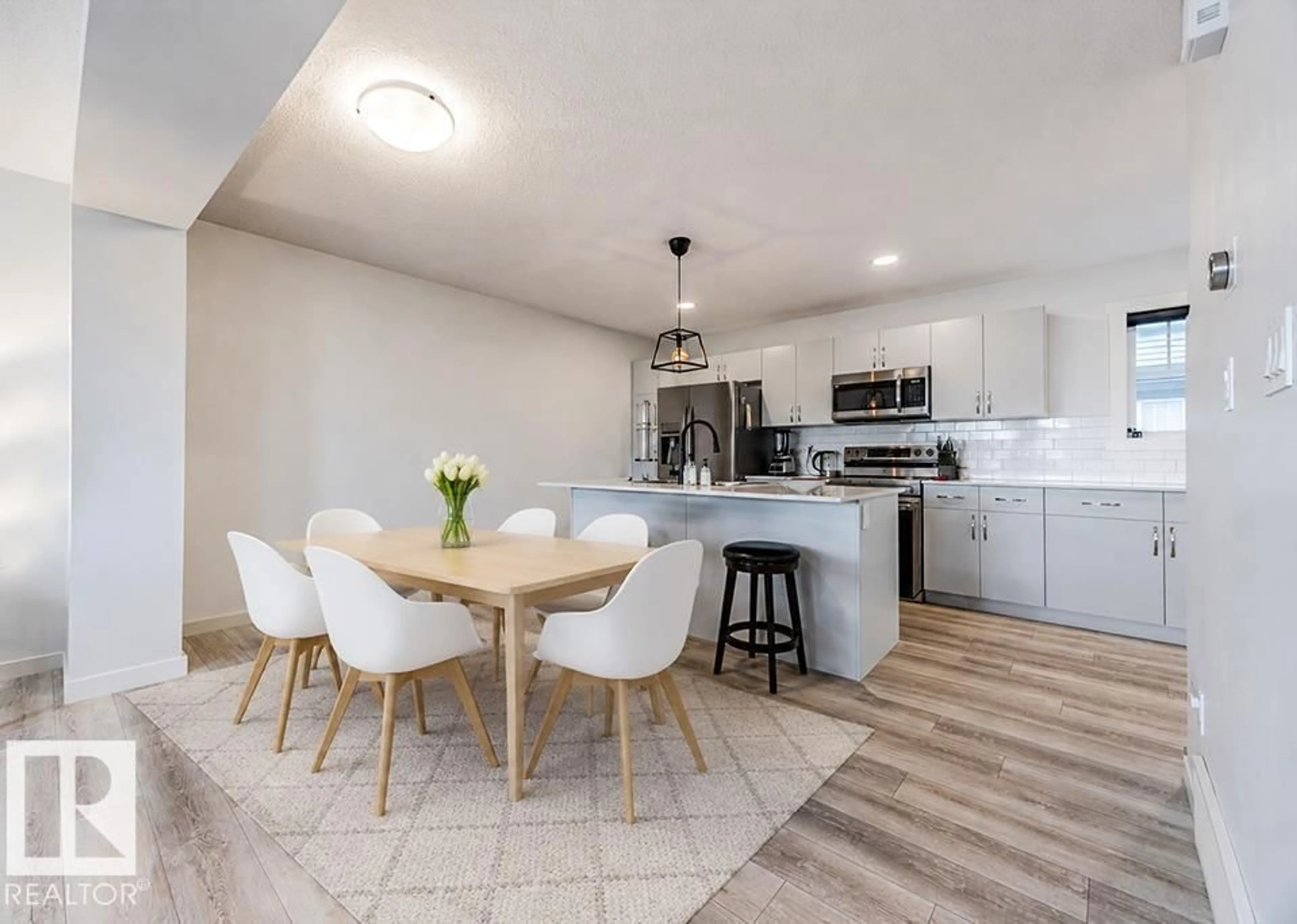 Open concept kitchen, ceramic/tile floor for 63 MCLAUGHLIN DR, Spruce Grove Alberta T7X0E1