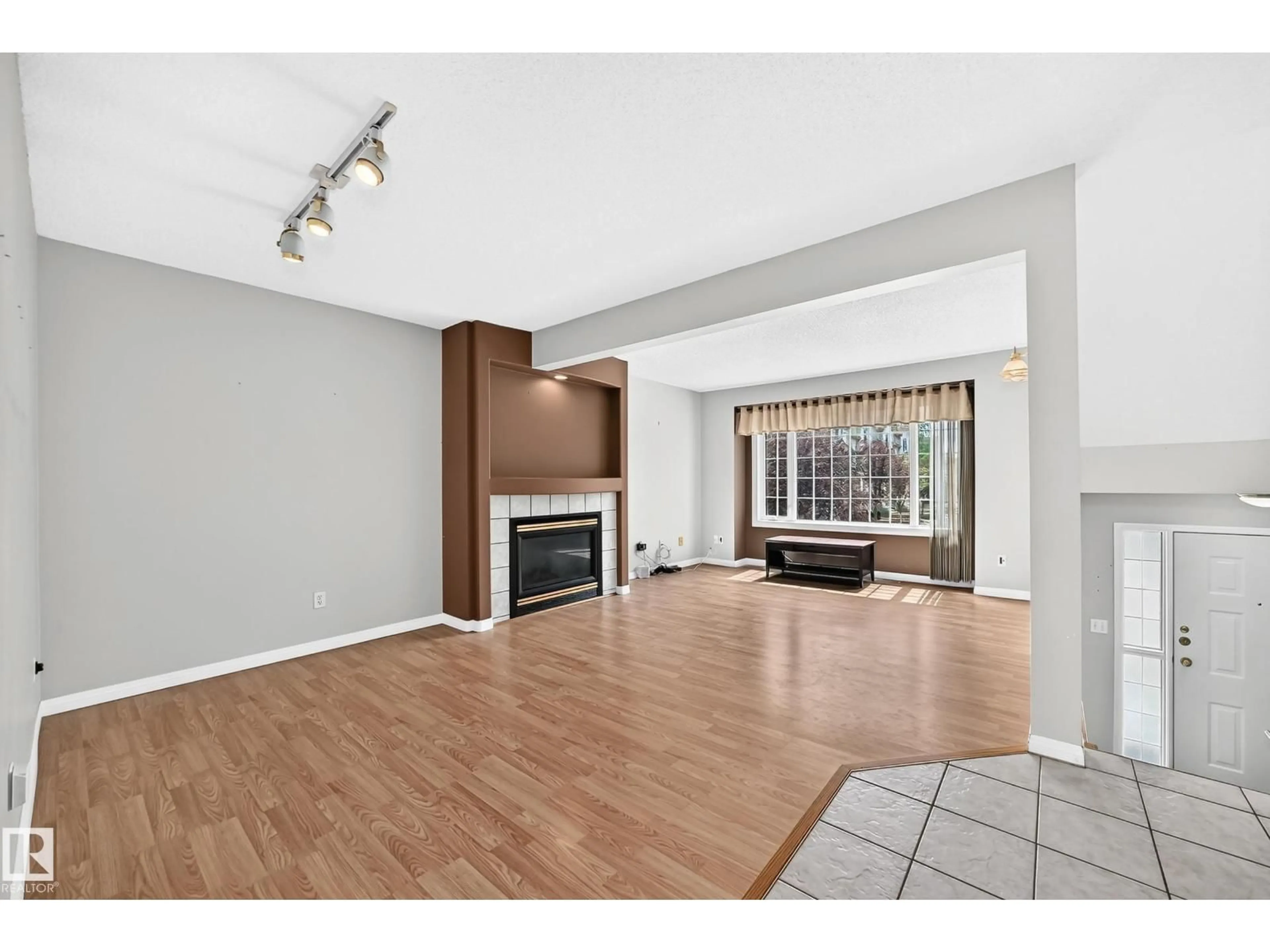 Unknown for #51 - 9630 176 ST, Edmonton Alberta T5T6E1
