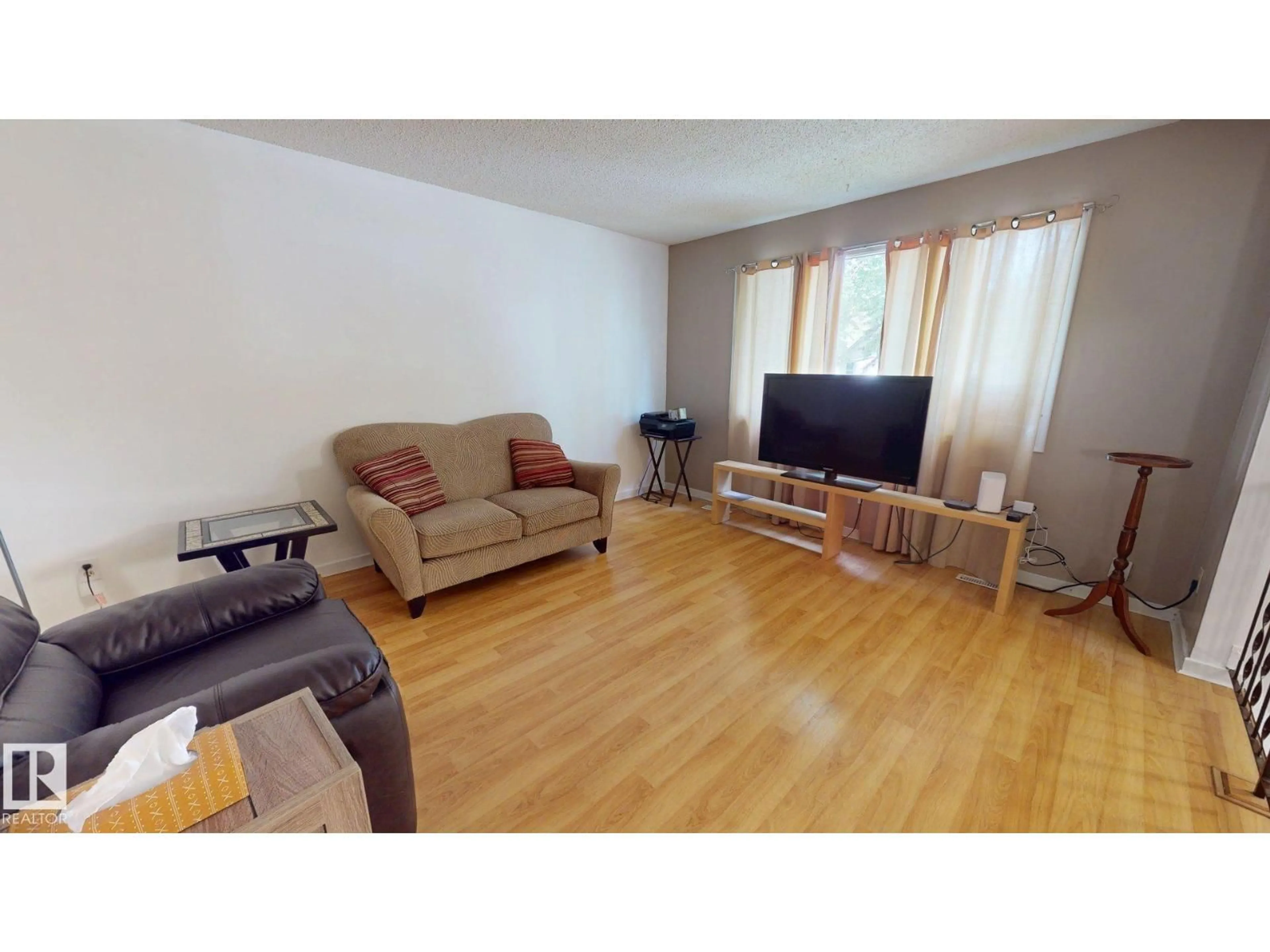 A pic of a room for NW - 12727B 121 ST, Edmonton Alberta T5L0A8